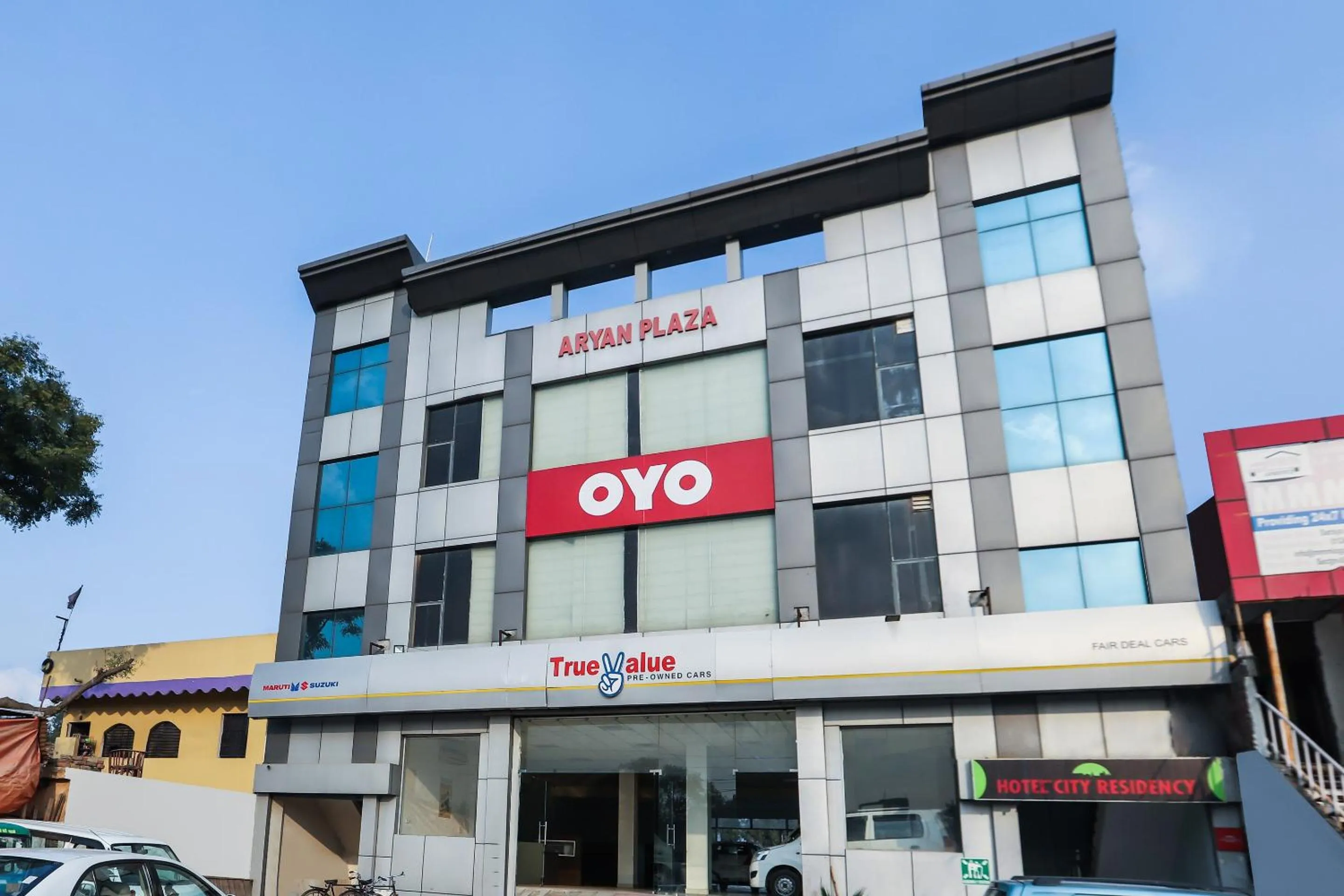 Facade/entrance in Hotel O City Residency