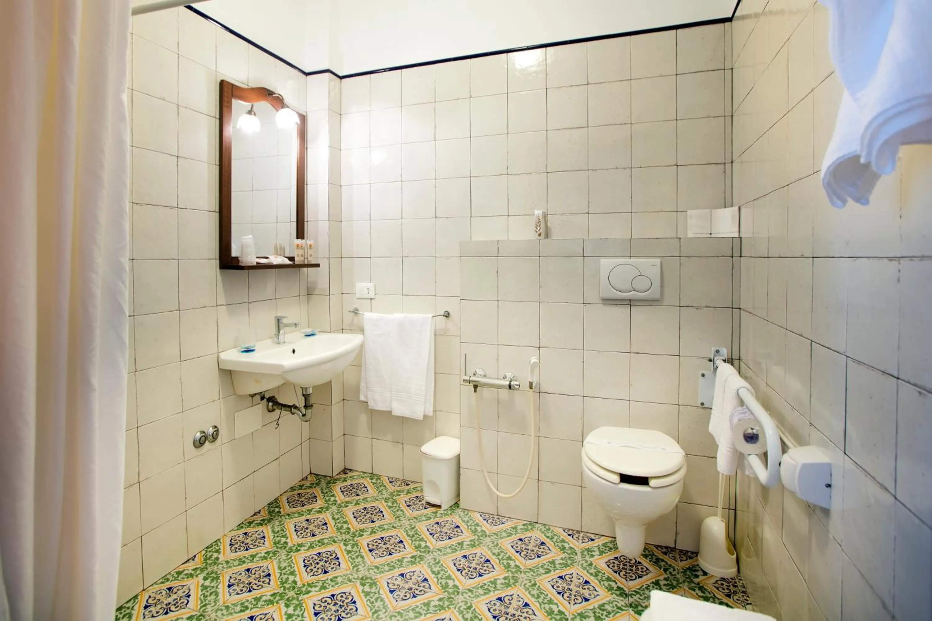 Comfort Quadruple Room in Agave Superior Rooms