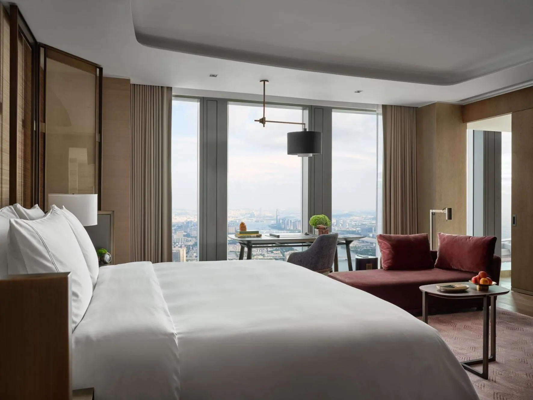 Bedroom, Bed in Rosewood Guangzhou, enjoy free shuttle bus service between the hotel and the Canton Fair Complex during the Canton Fair