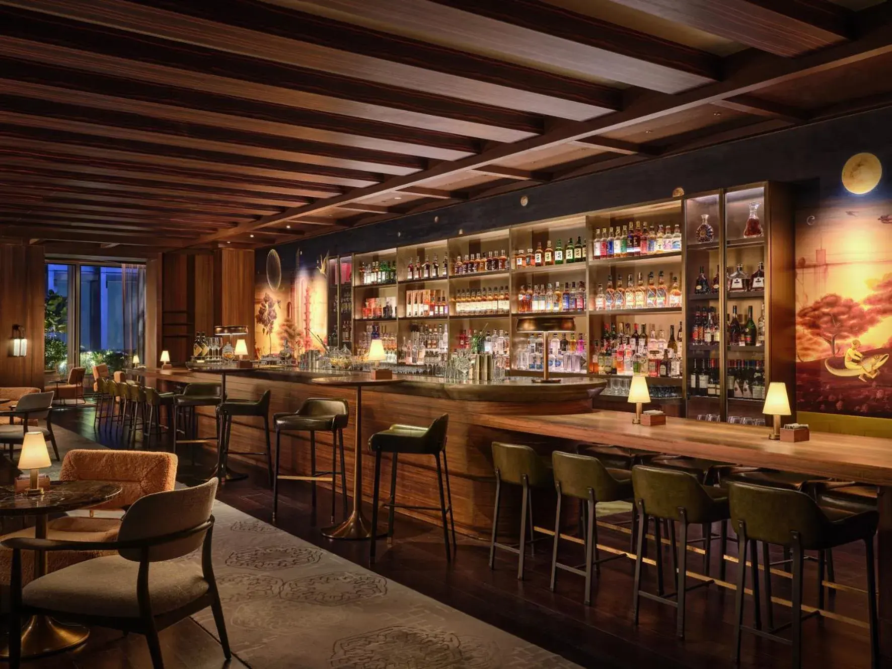 Restaurant/places to eat in Rosewood Guangzhou, enjoy free shuttle bus service between the hotel and the Canton Fair Complex during the Canton Fair Restaurant/places to eat in Rosewood Guangzhou, enjoy free shuttle bus service between the hotel and the Canton Fair Complex during the Canton Fair