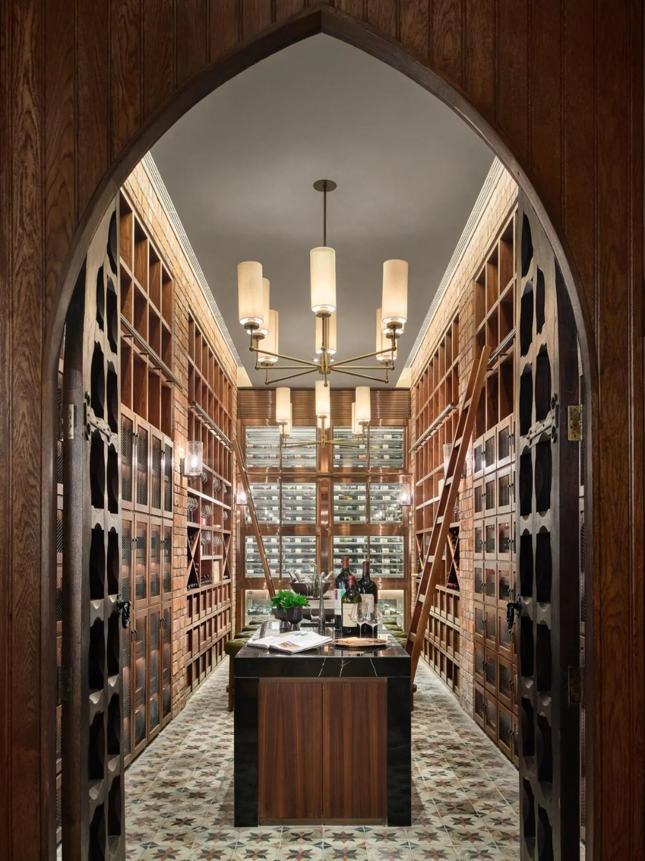 Restaurant/places to eat in Rosewood Guangzhou, enjoy free shuttle bus service between the hotel and the Canton Fair Complex during the Canton Fair