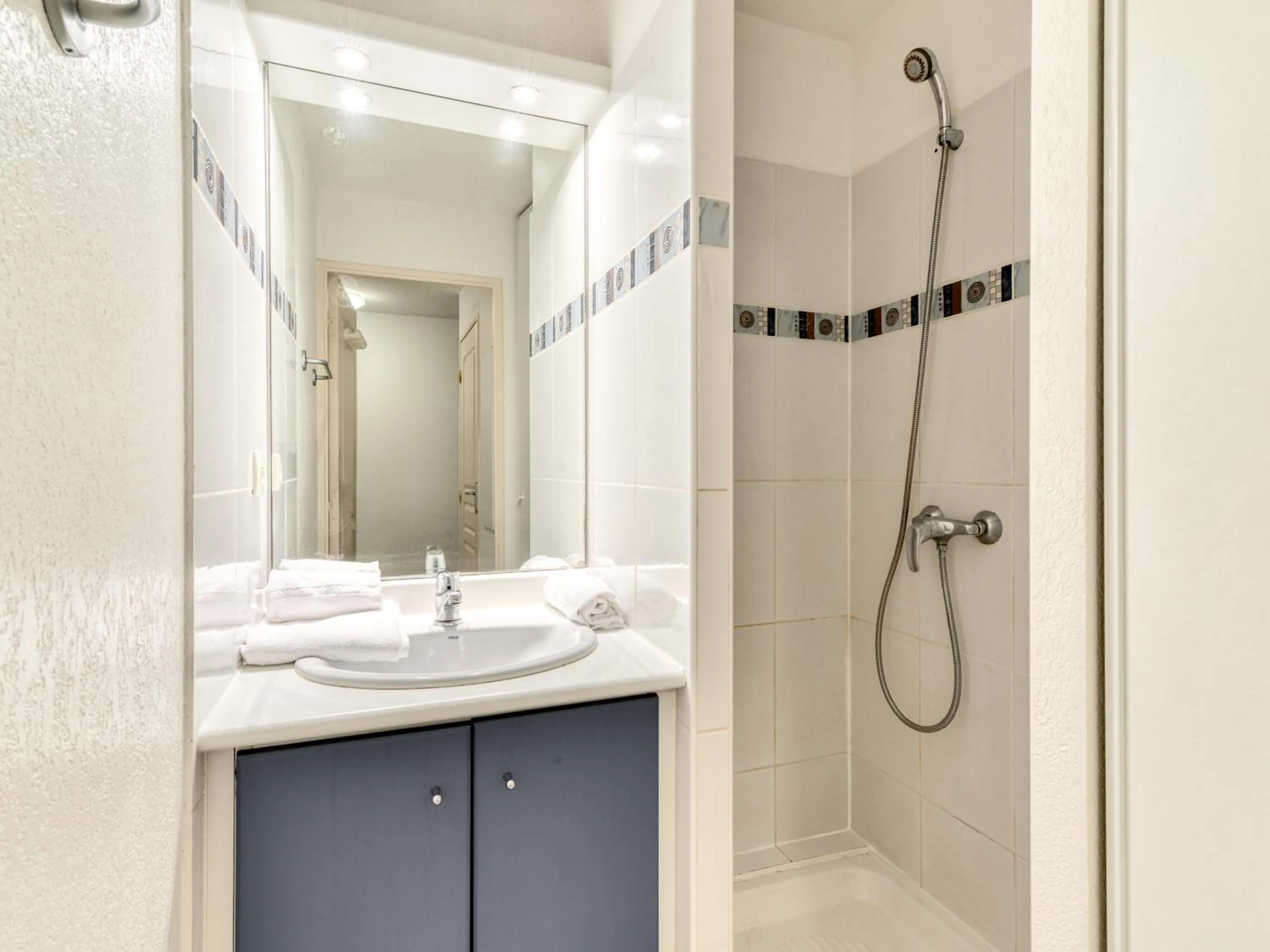 Bathroom in Vacancéole - Résidence Alizéa Beach