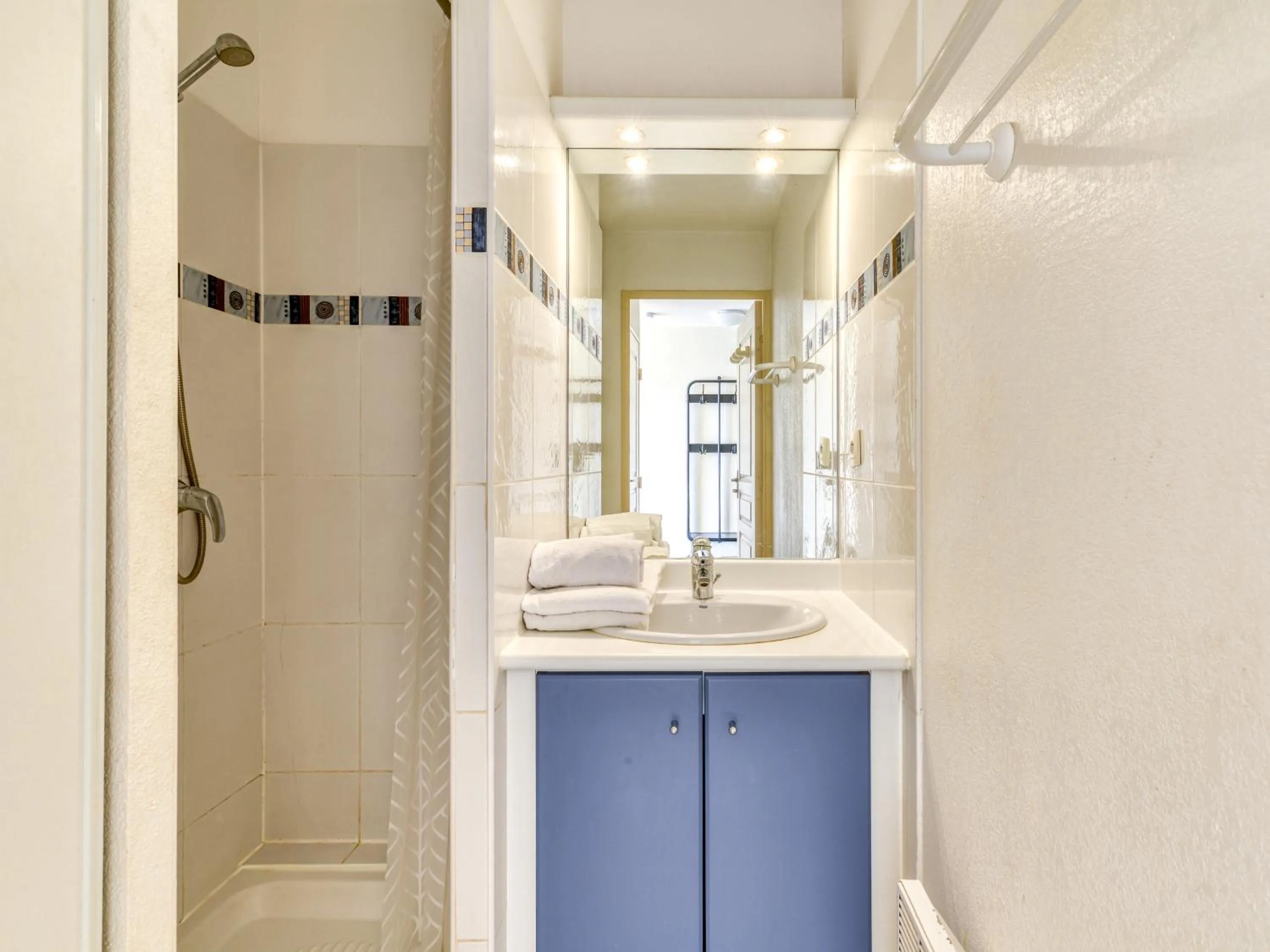 Bathroom in Vacancéole - Résidence Alizéa Beach