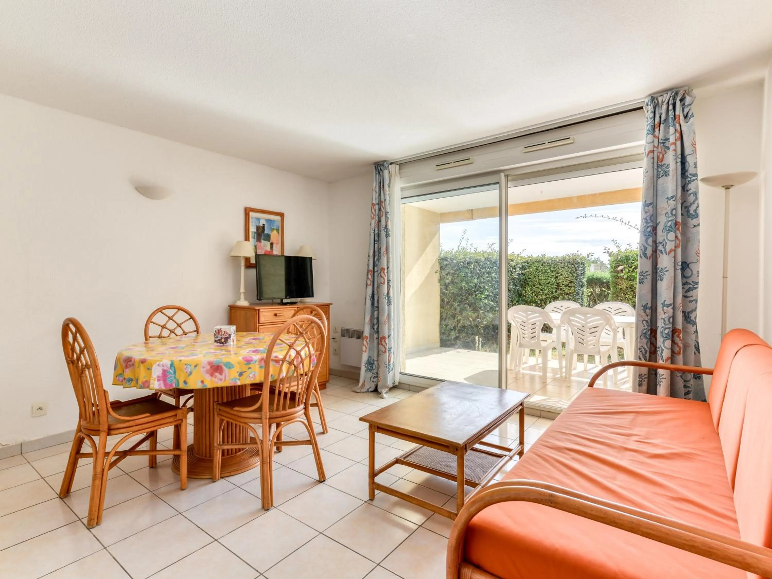 Living room in Vacancéole - Résidence Alizéa Beach