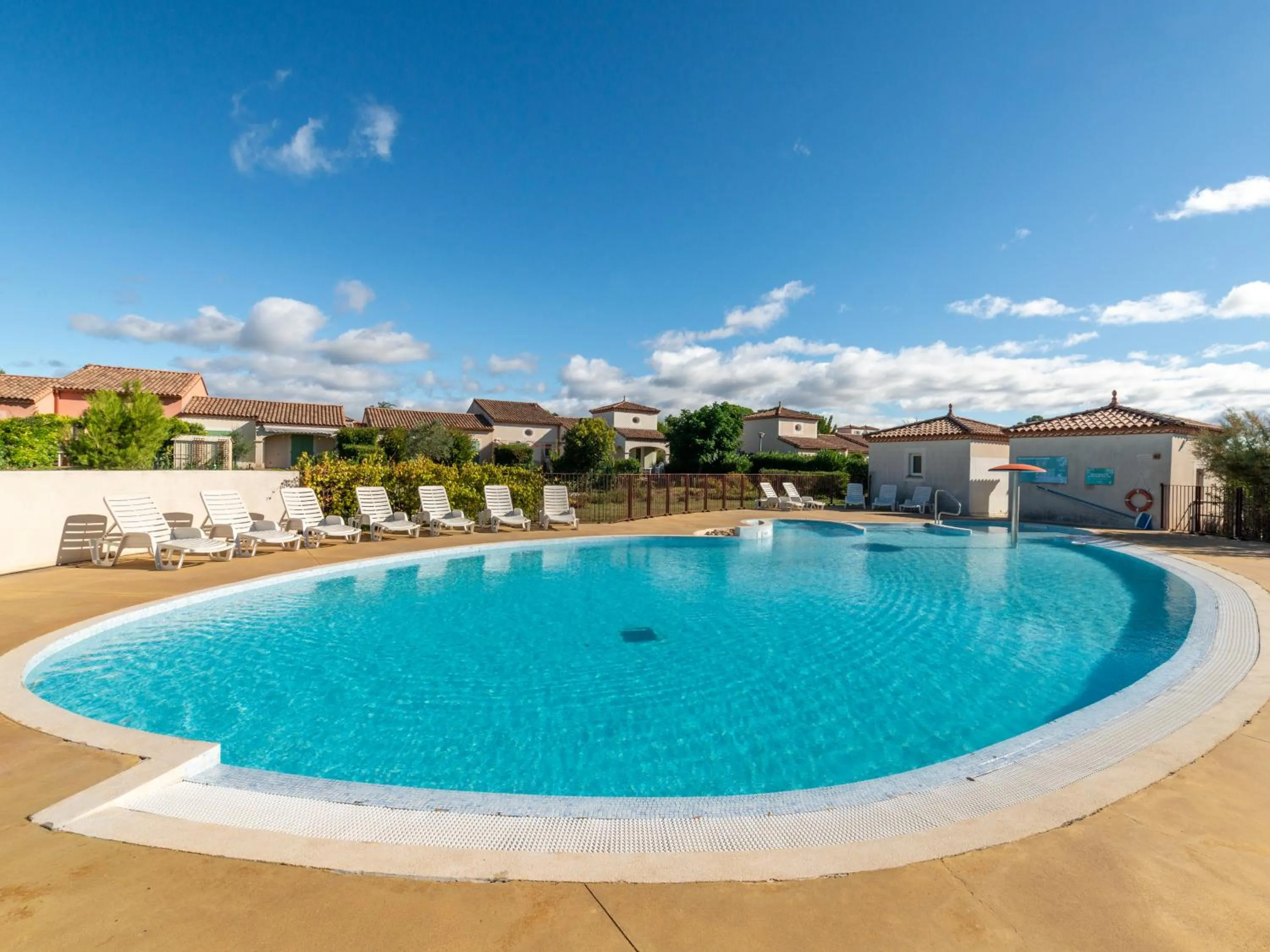 Swimming pool in Vacancéole - Port Minervois, Les Hauts du Lac