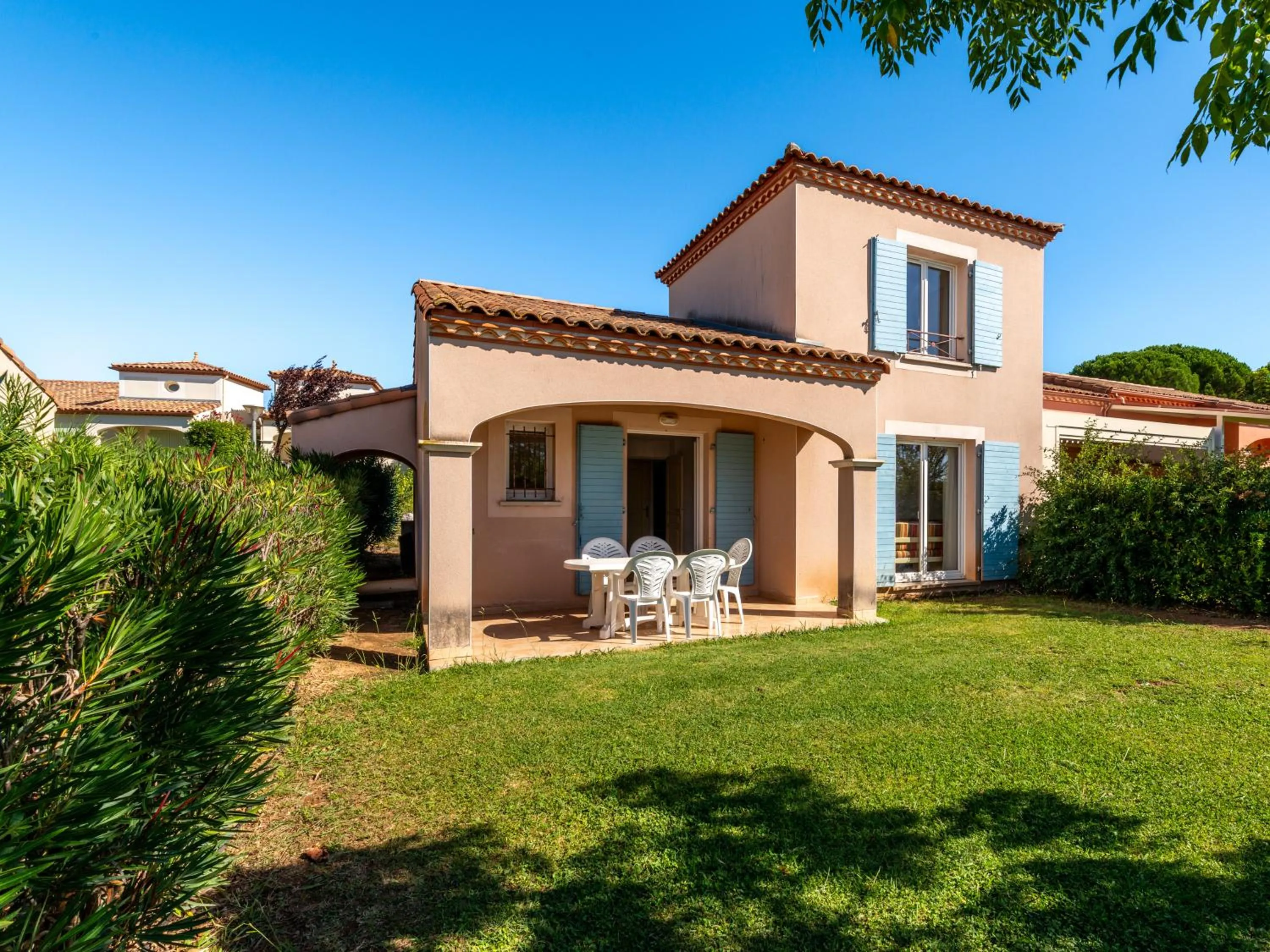 Patio in Vacancéole - Port Minervois, Les Hauts du Lac