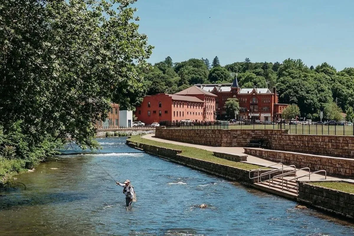 Fishing in The Queen, A Victorian Bed & Breakfast