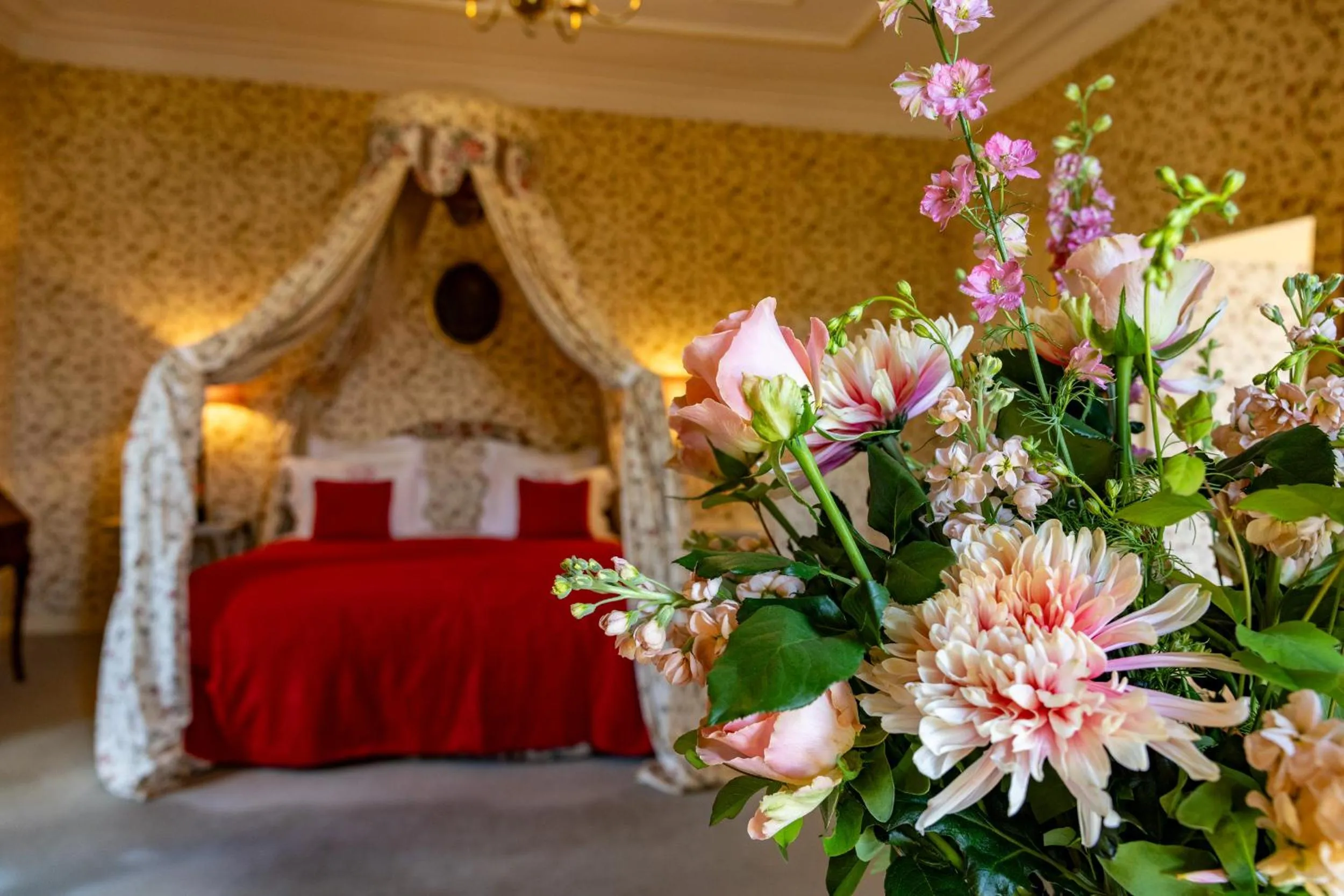 Photo of the whole room, Bed in Château De La Bourdaisière