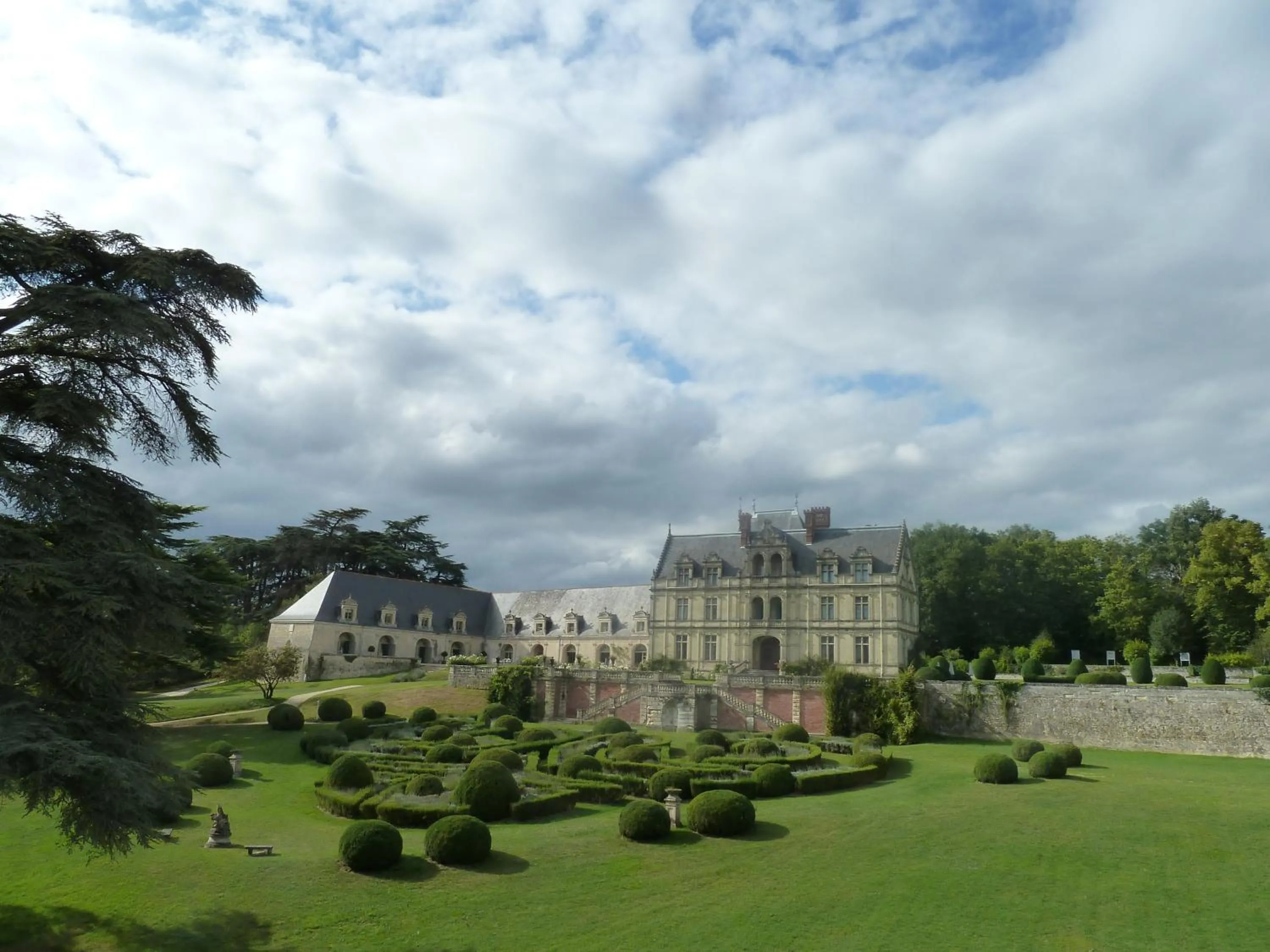 Garden in Château De La Bourdaisière