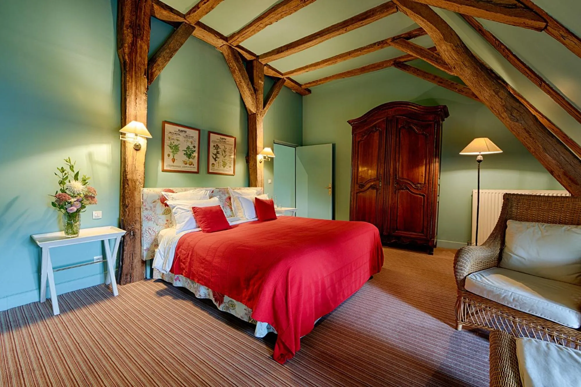 Photo of the whole room, Bed in Château De La Bourdaisière
