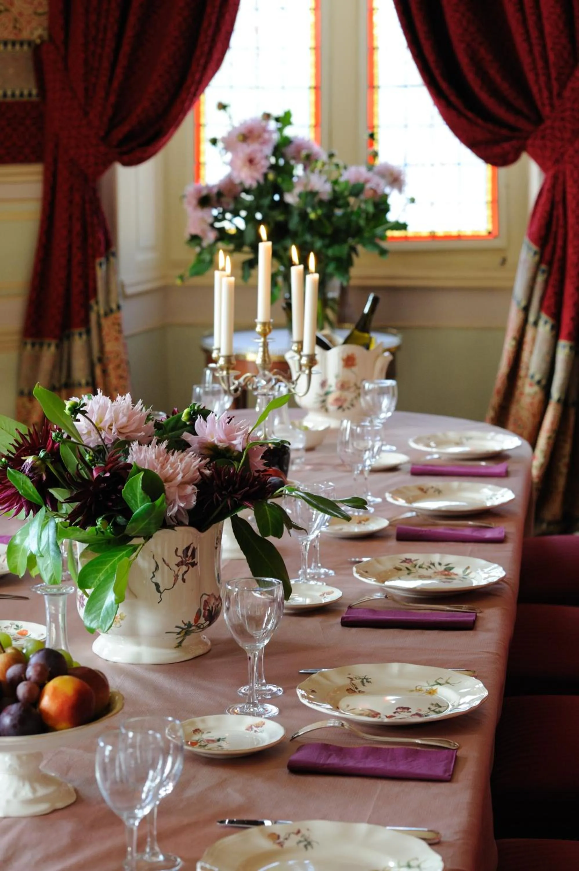 Restaurant/places to eat in Château De La Bourdaisière