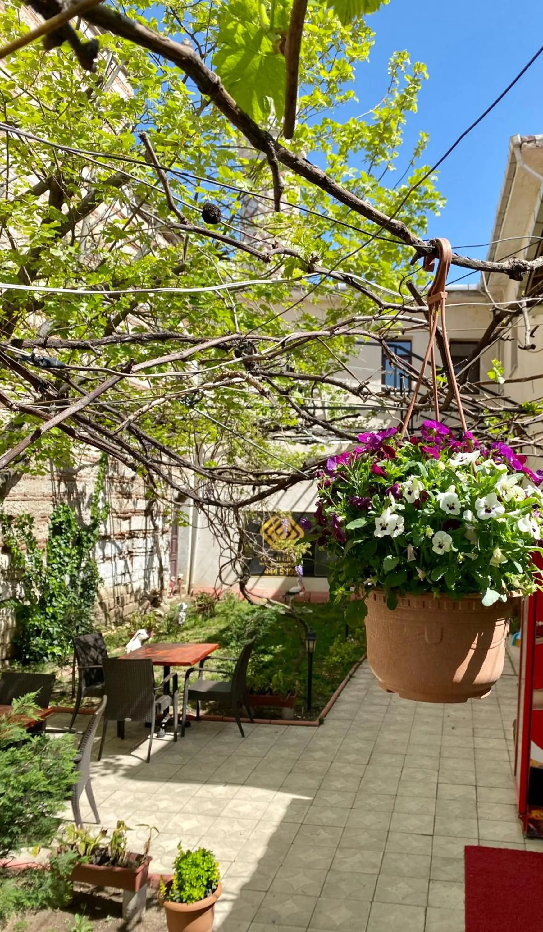 Patio in Taşhan Hotel