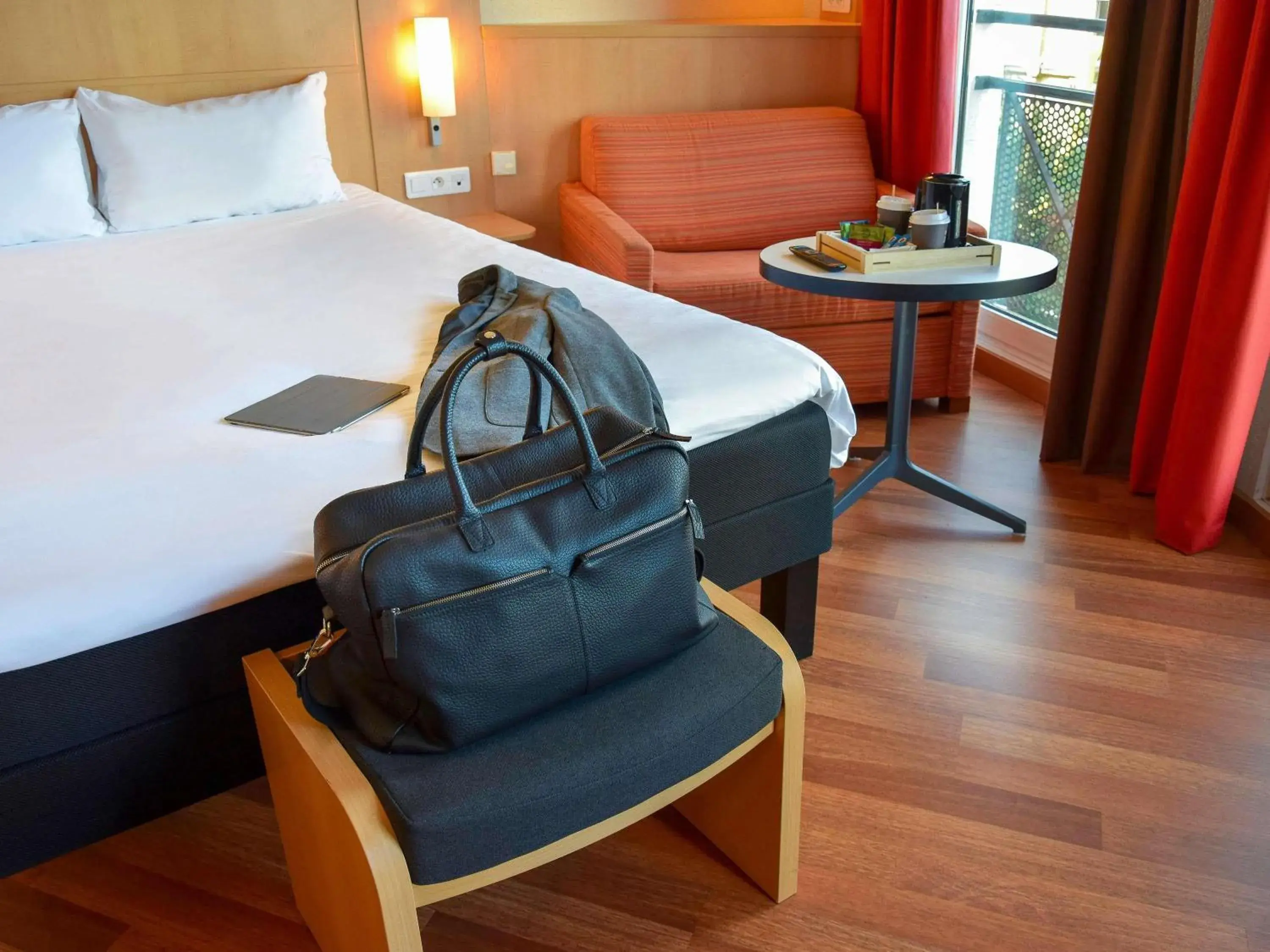 Bedroom, Bed in ibis Nancy Centre Gare et Congres Bedroom, Bed in ibis Nancy Centre Gare et Congres