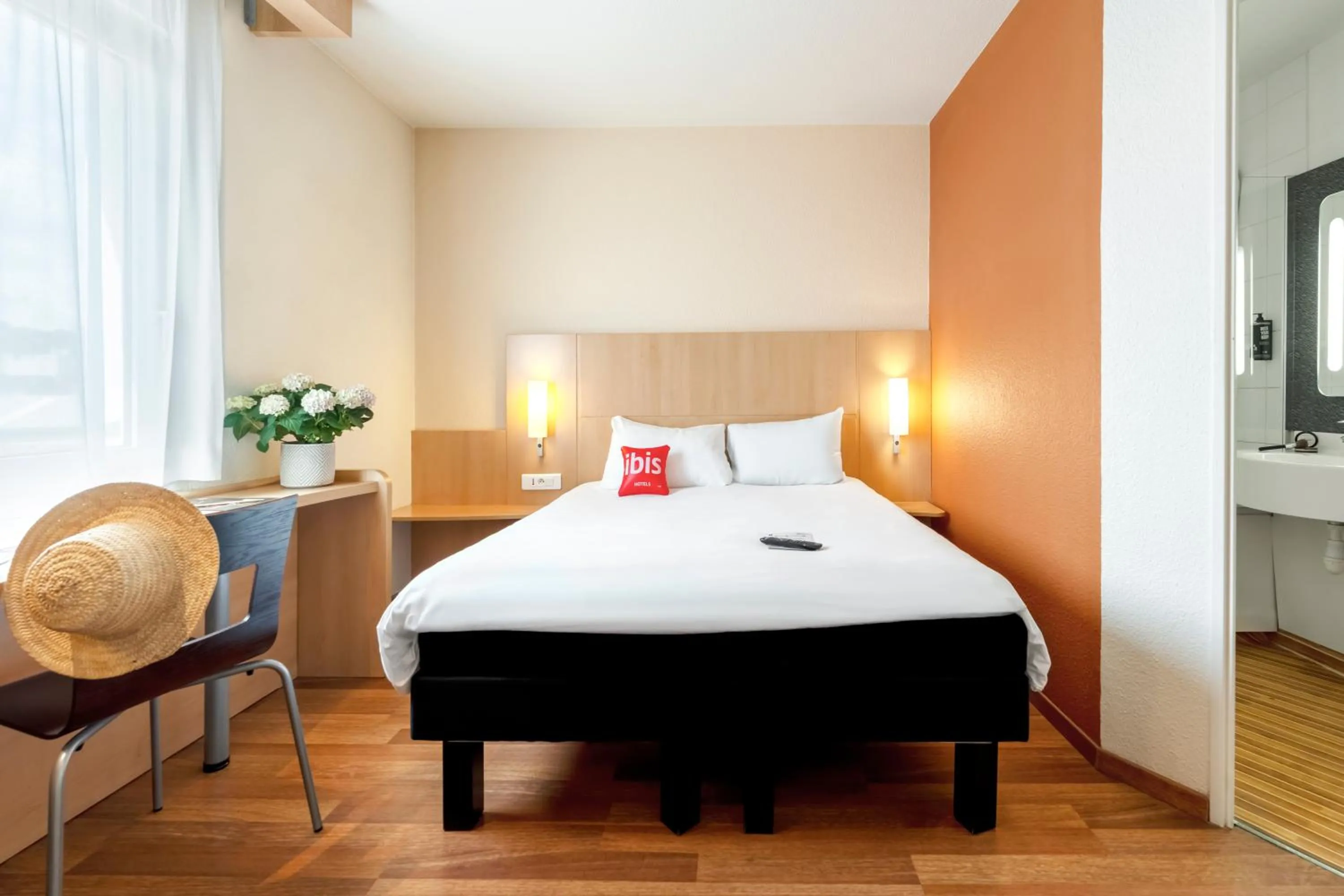 Bed in ibis Nancy Centre Gare et Congres