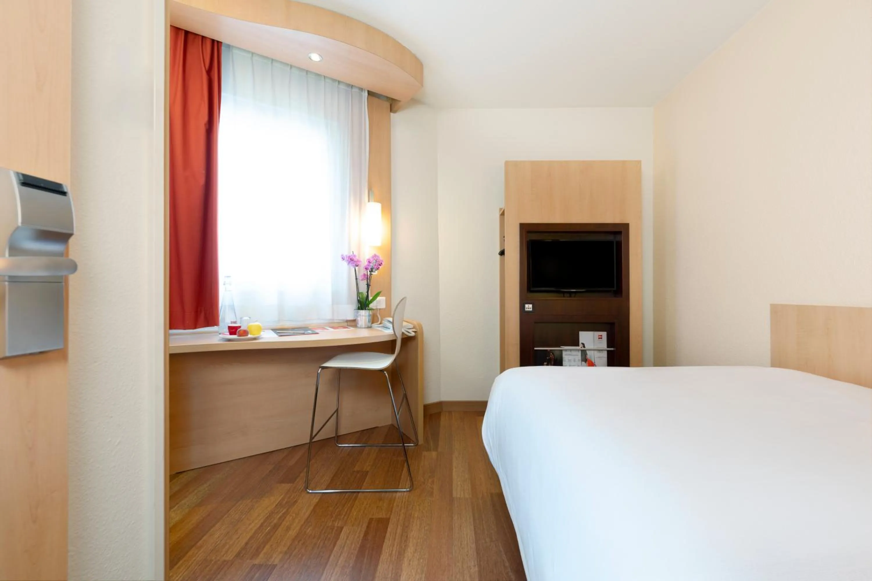 Bed in ibis Nancy Centre Gare et Congres