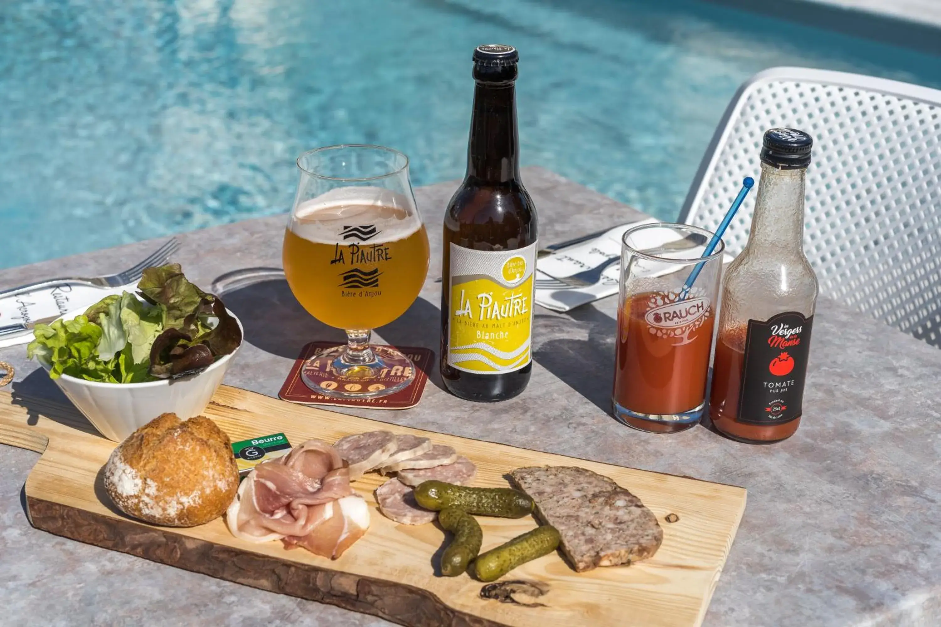 Food and drinks in Brit Hotel Angers Parc Expo - L'Acropole Food and drinks in Brit Hotel Angers Parc Expo - L'Acropole