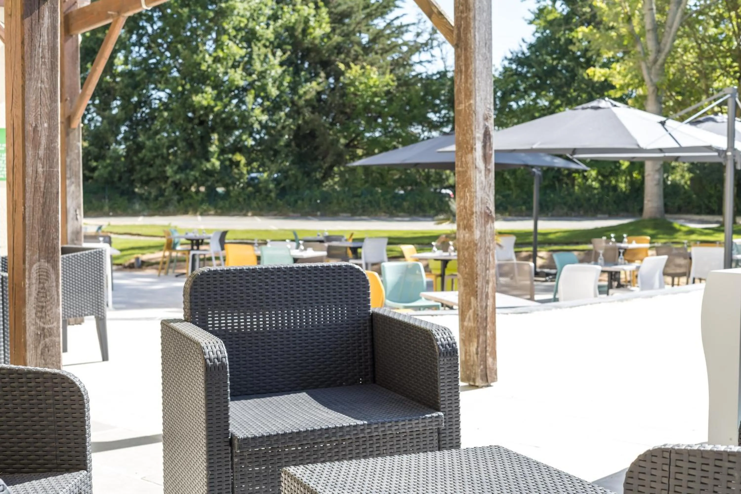 Patio in Brit Hotel Angers Parc Expo - L'Acropole