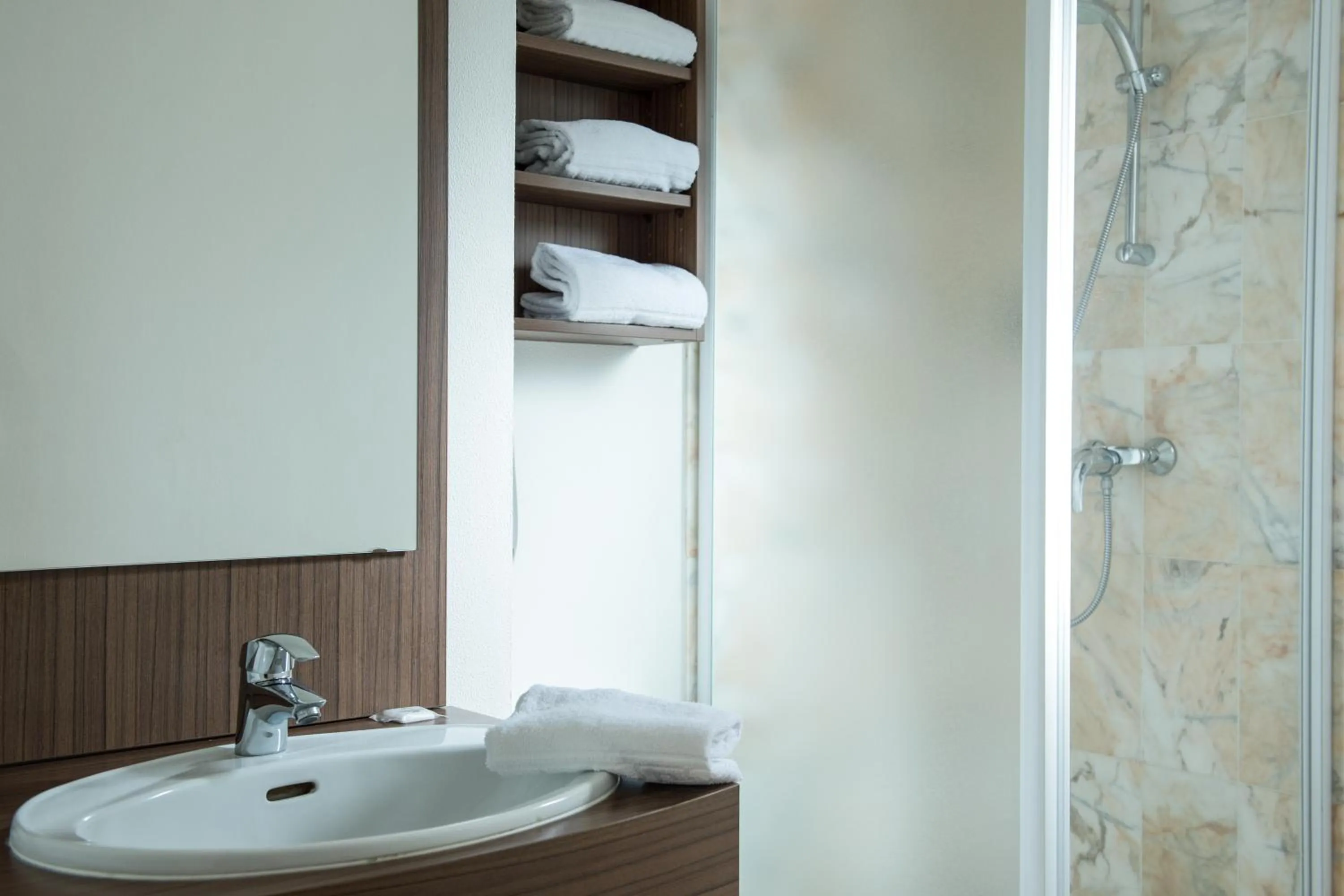 Triple Room in Brit Hotel Angers Parc Expo - L'Acropole