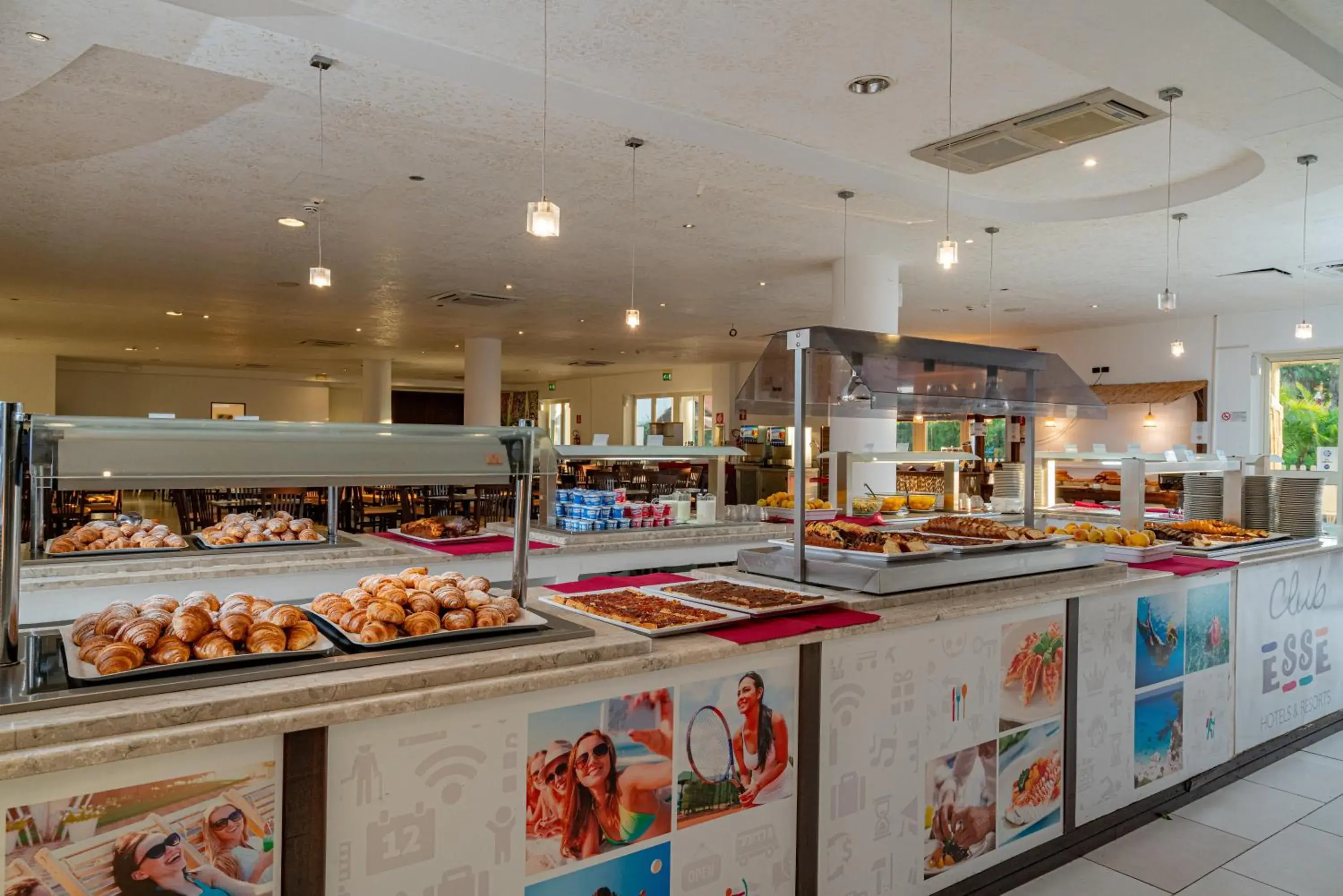 Restaurant/places to eat in Club Esse Sunbeach Restaurant/places to eat in Club Esse Sunbeach