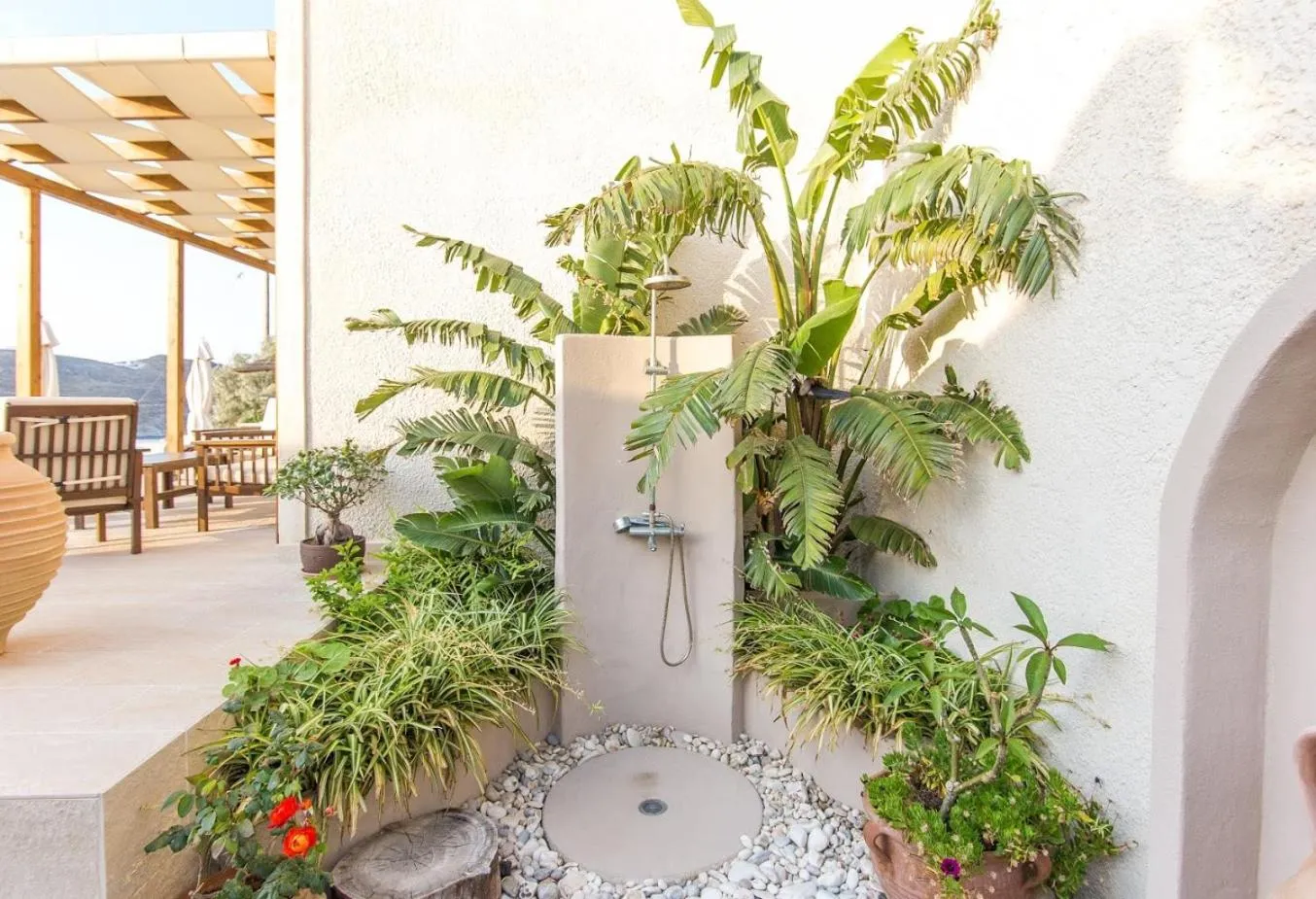 Property building in Seabreeze Hotel Ios