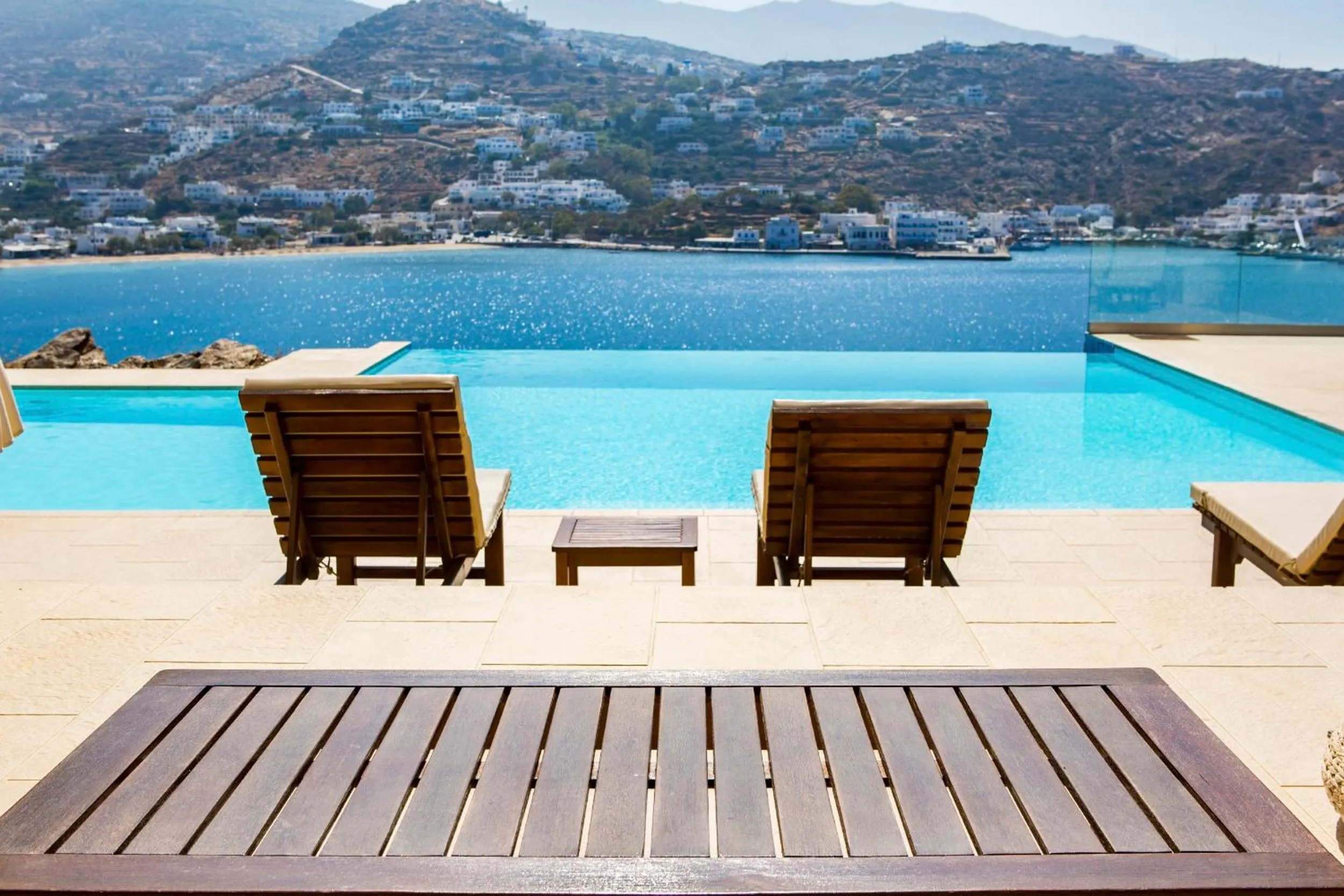 Pool view in Seabreeze Hotel Ios