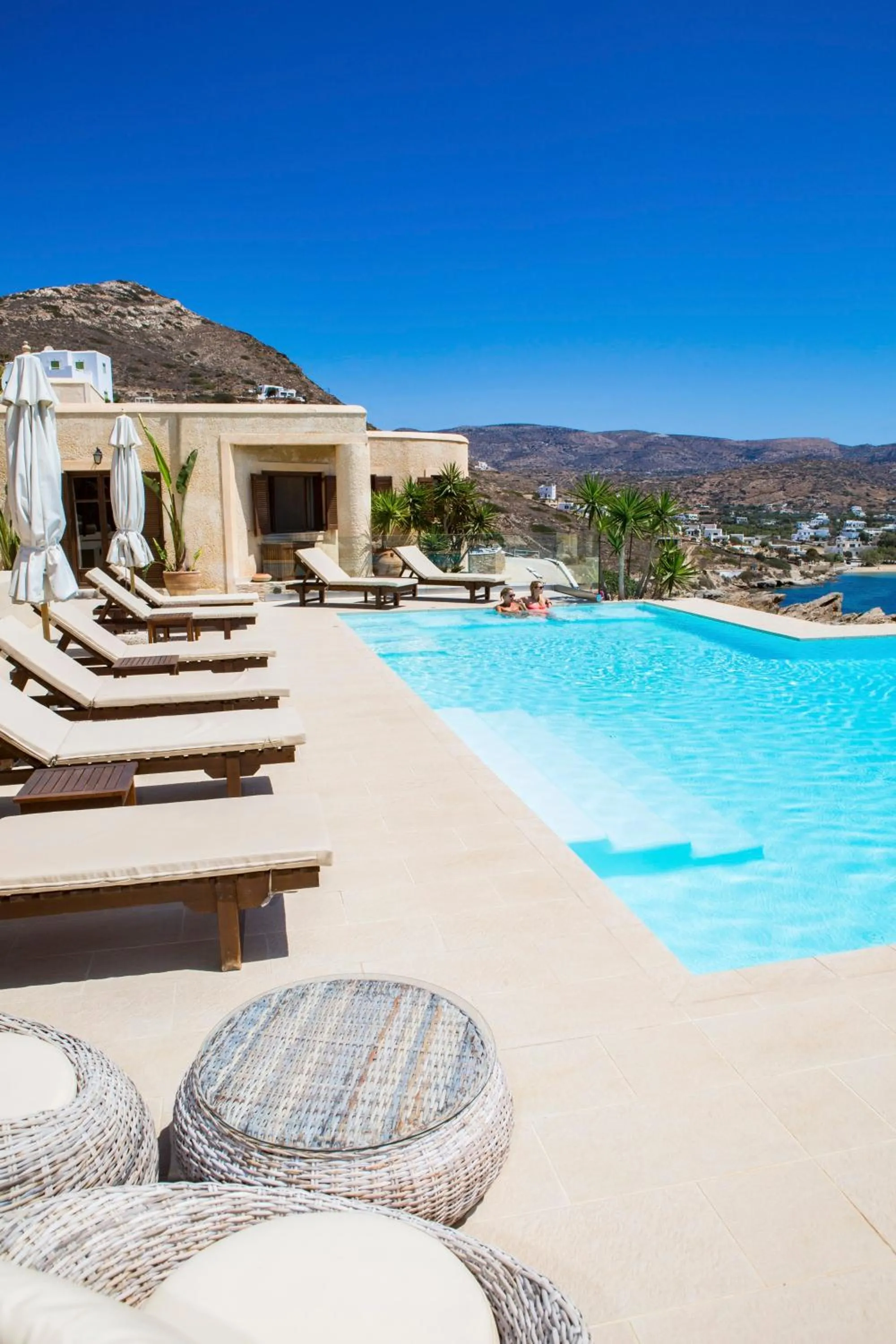 Swimming pool in Seabreeze Hotel Ios