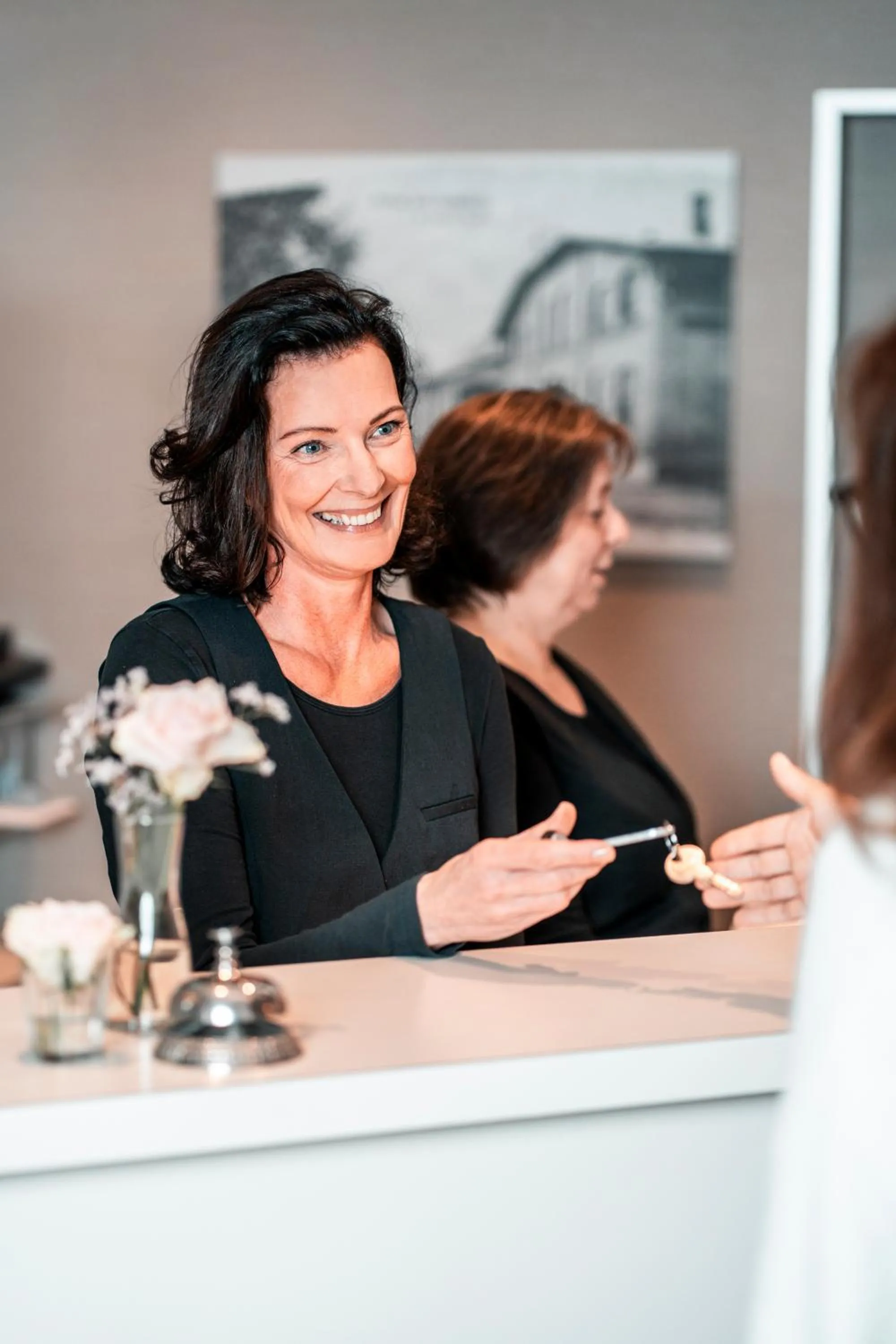 People in Hotel Kühl