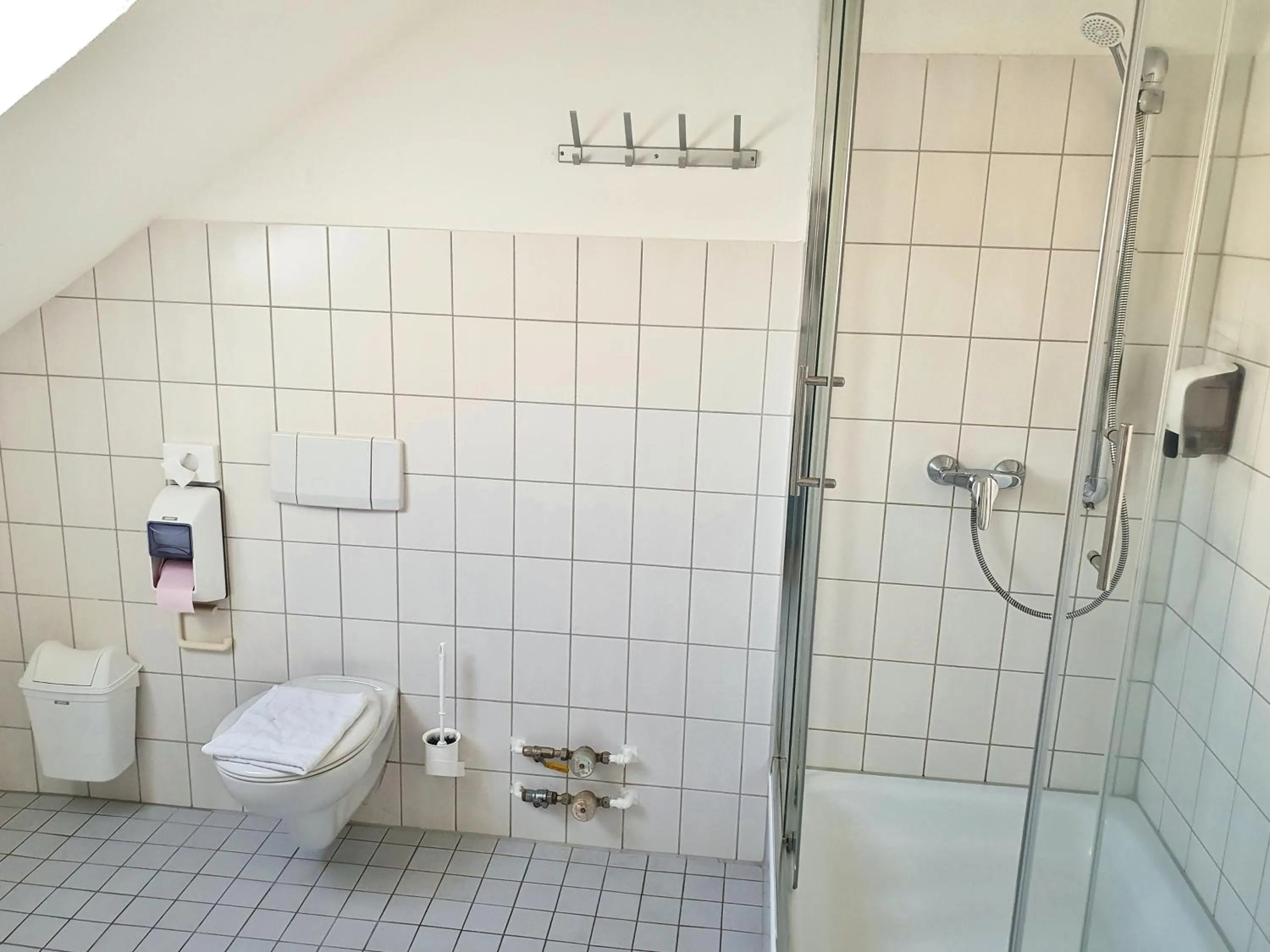 Bathroom in Aparthotel B & L