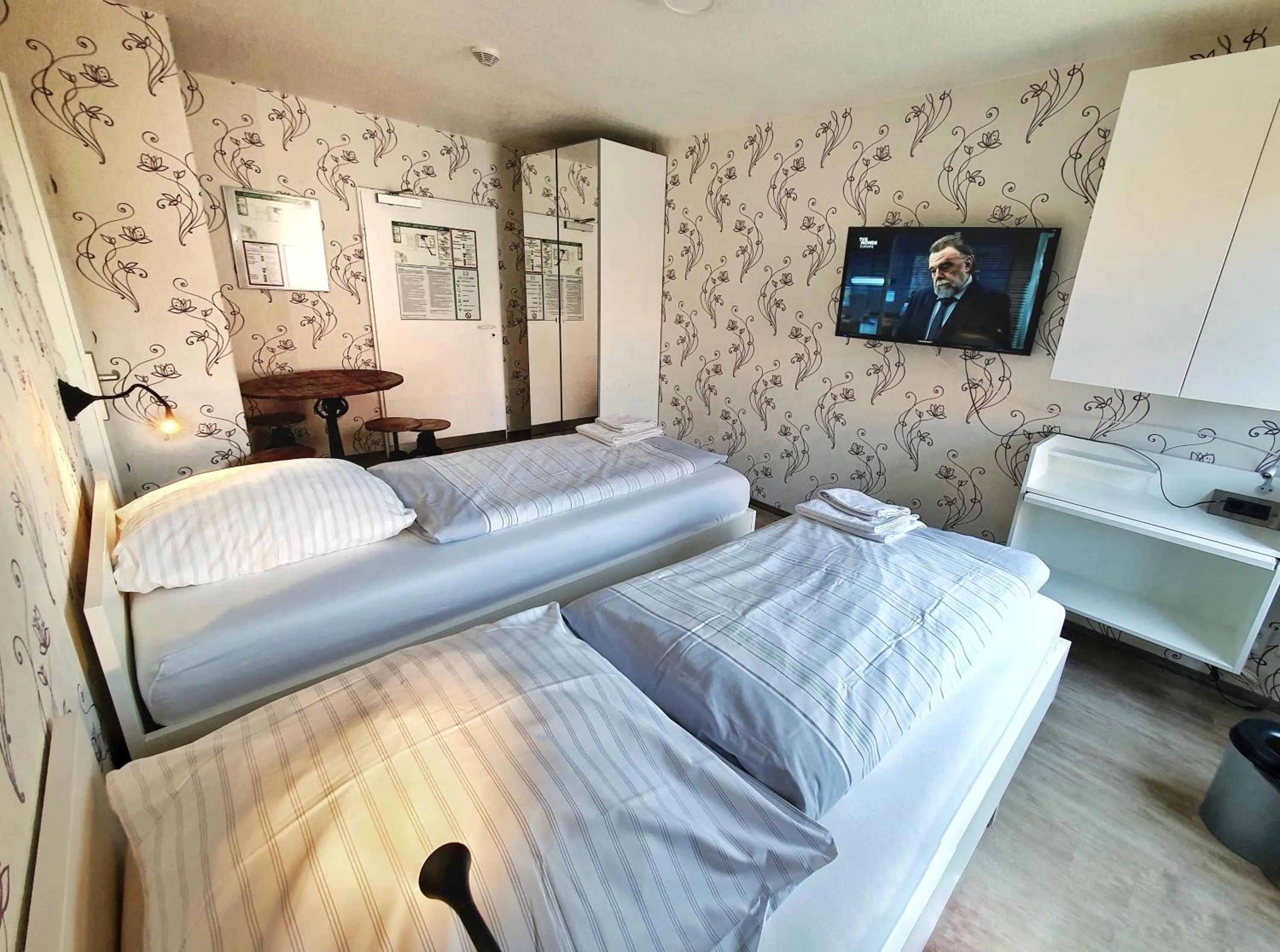 Bed in Aparthotel B & L