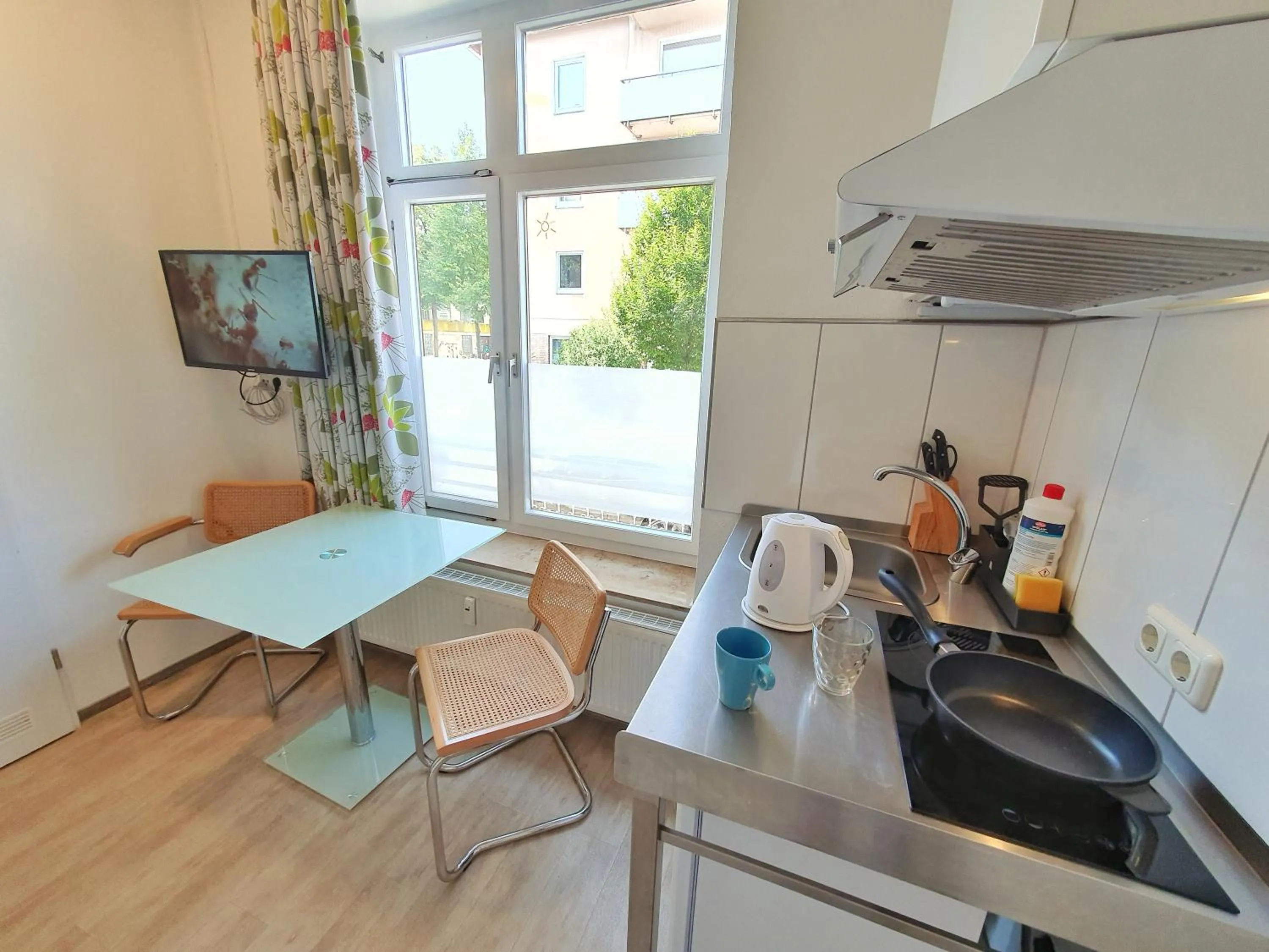 TV and multimedia in Aparthotel B & L