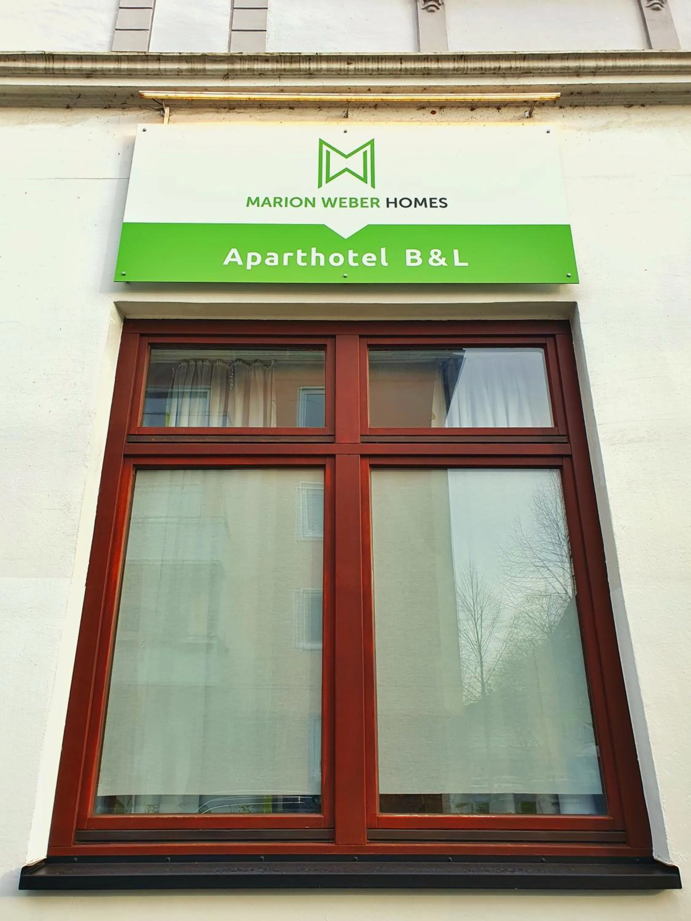 Property building in Aparthotel B & L