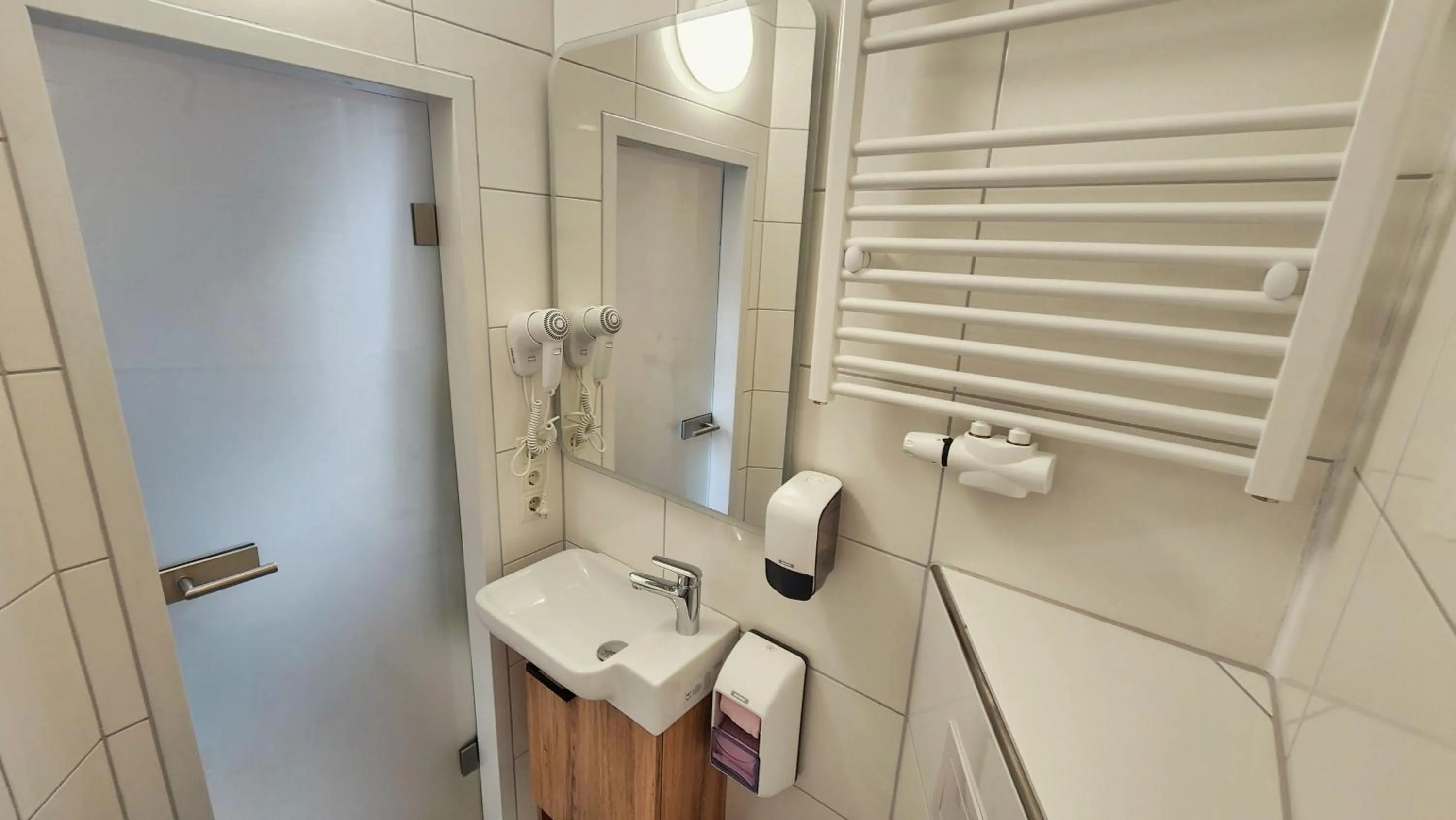 Bathroom in Aparthotel B & L