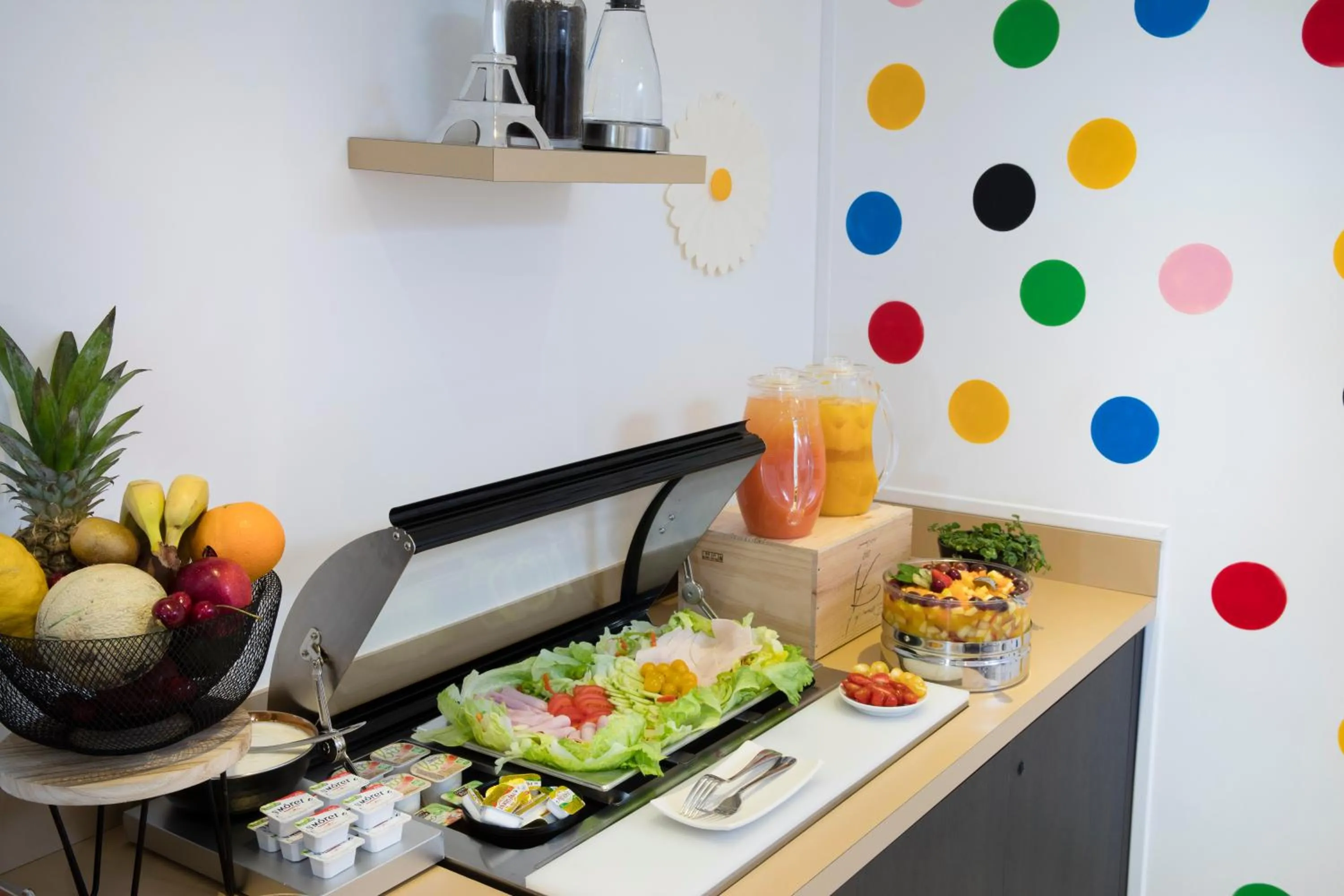 Breakfast in Hôtel Palais De Chaillot