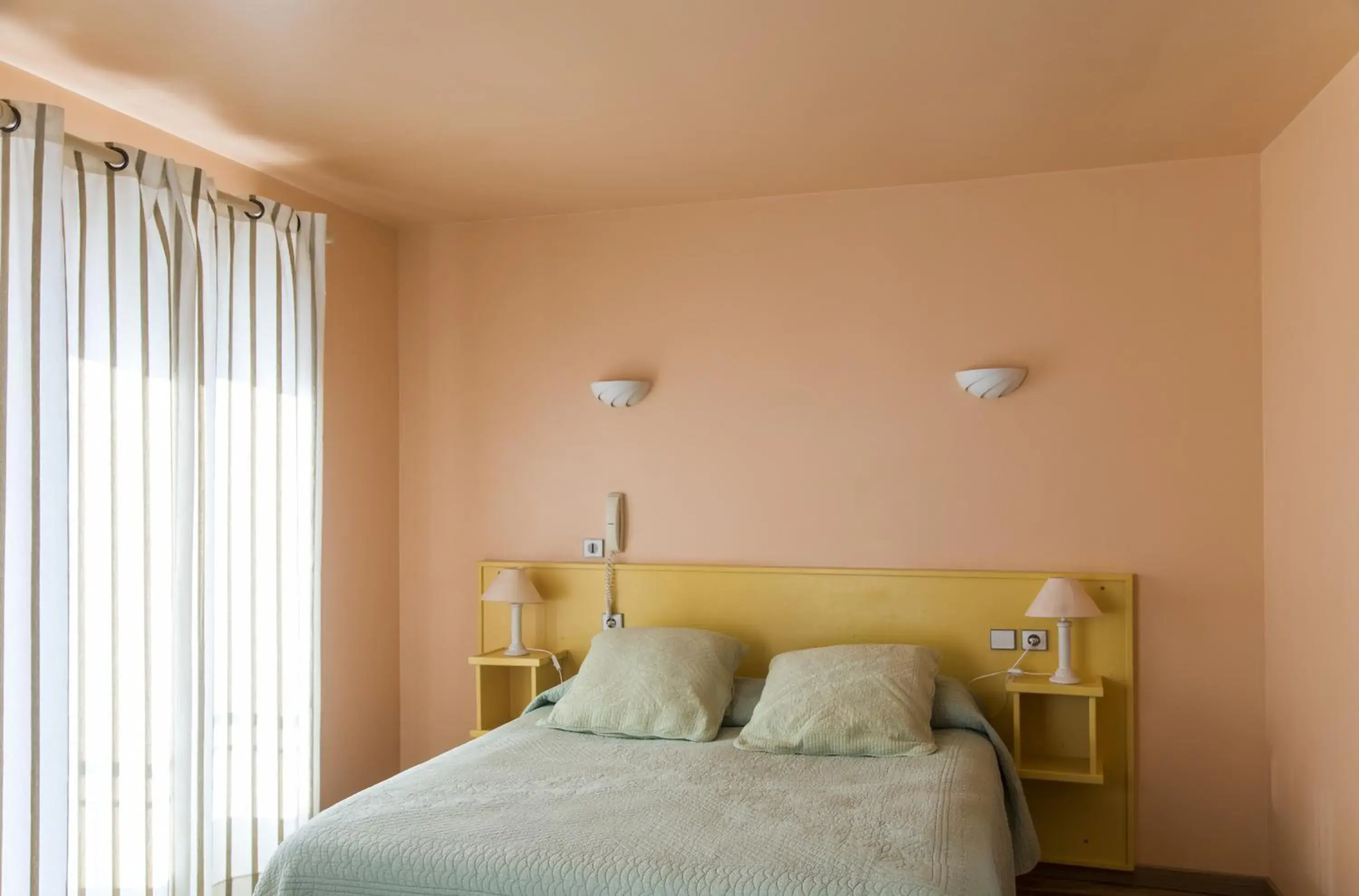 Superior Double Room in Le Relais à Moustiers Superior Double Room in Le Relais à Moustiers