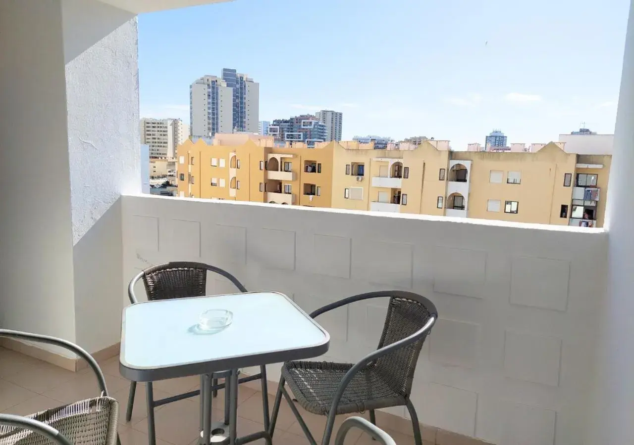 Alltravel Club praia da rocha VI with renovated bathroom Alltravel Club praia da rocha VI with renovated bathroom