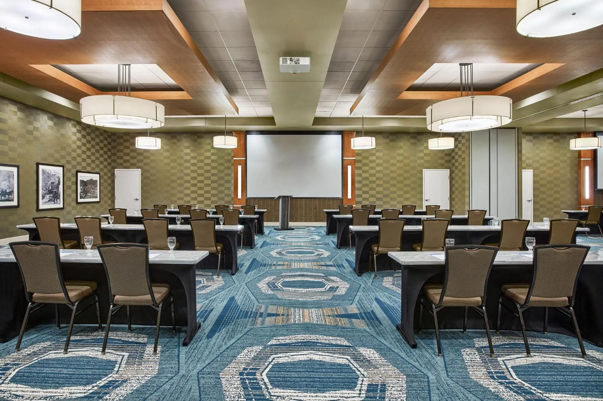 Meeting/conference room in SpringHill Suites by Marriott Deadwood