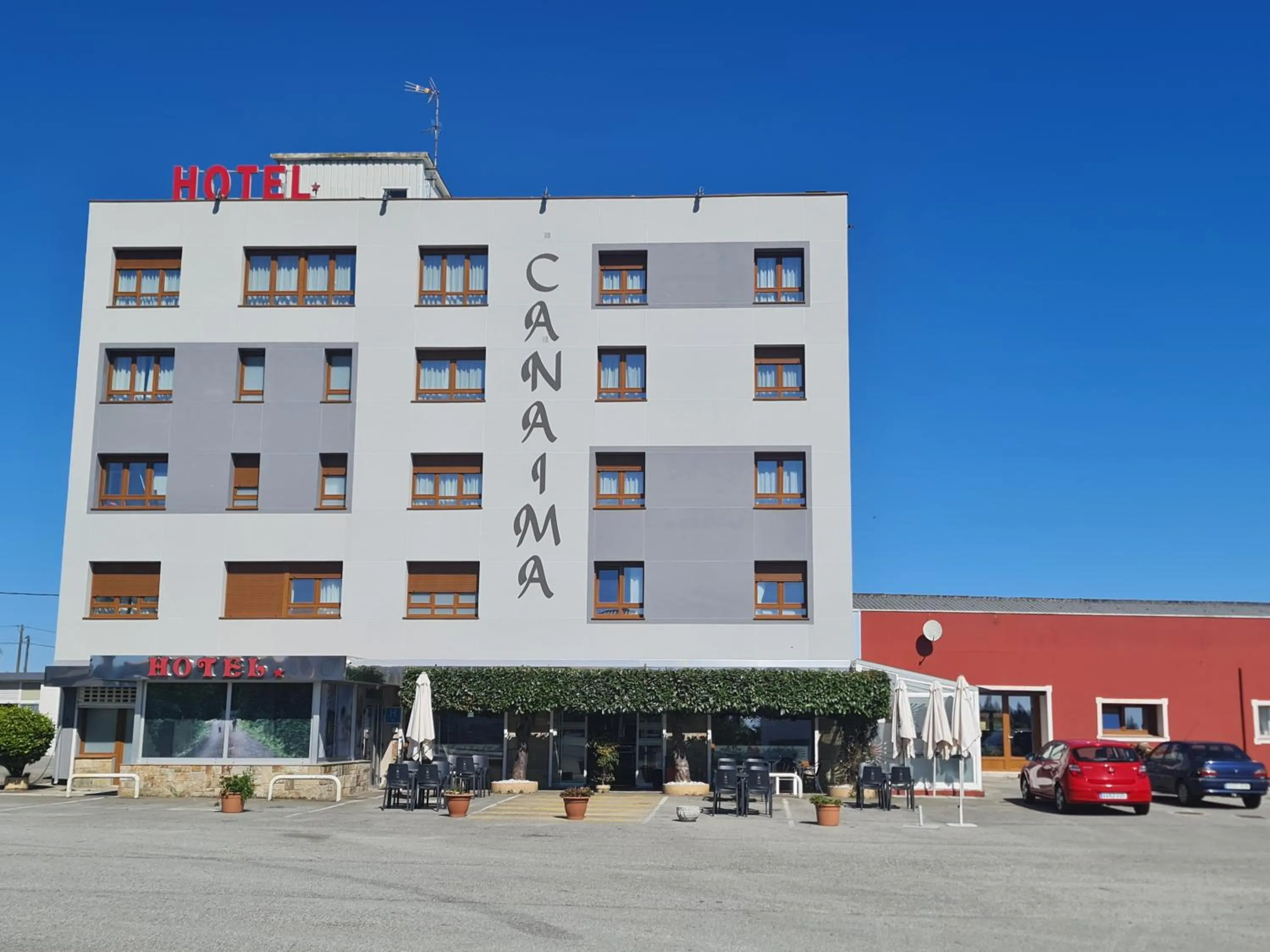 Hotel Canaima Bruma 1,5 k Camino