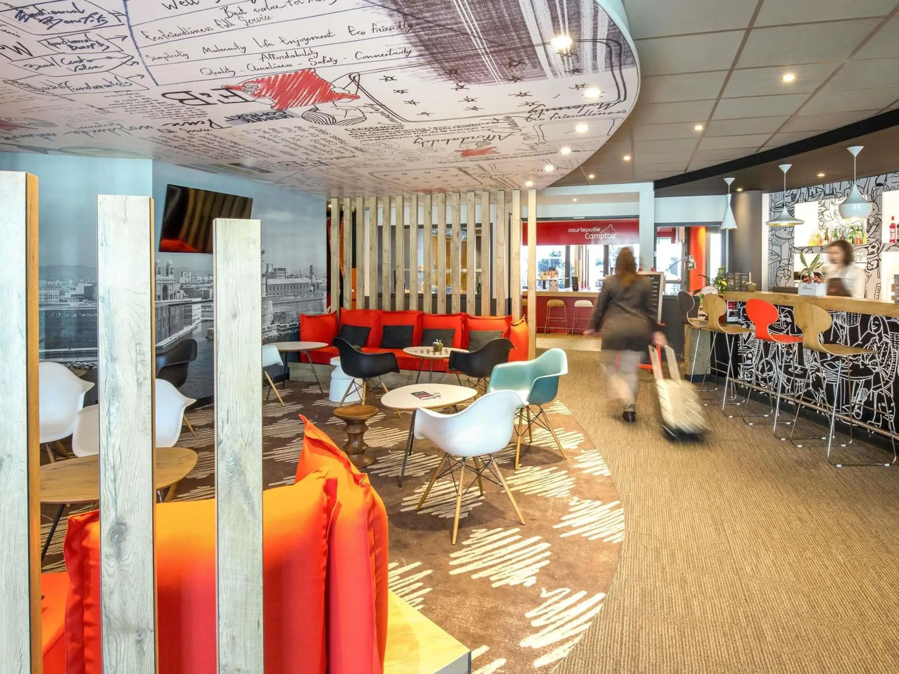 Property building in ibis Marseille Timone Property building in ibis Marseille Timone