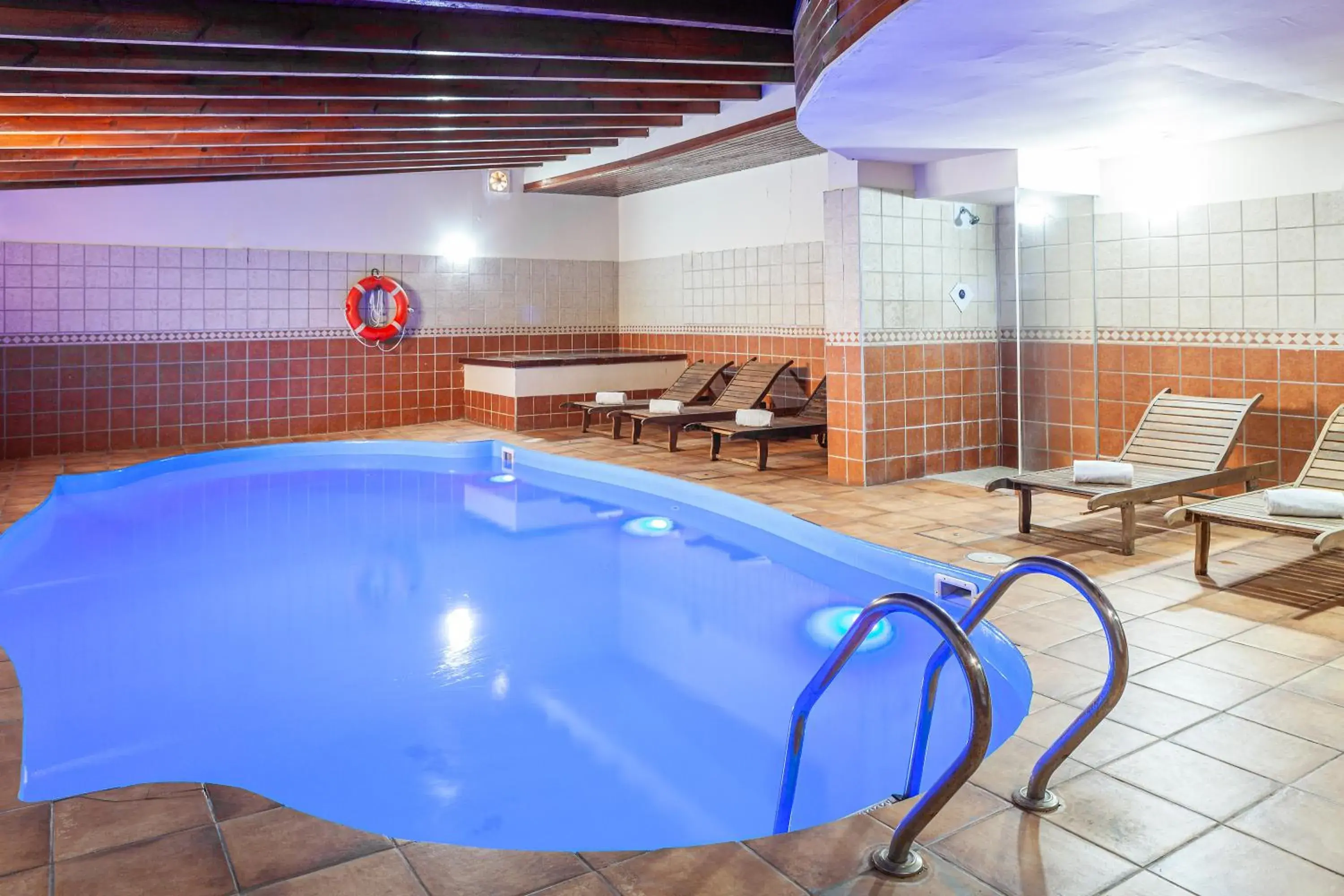 Swimming pool in Olympia Consul del Mar Swimming pool in Olympia Consul del Mar