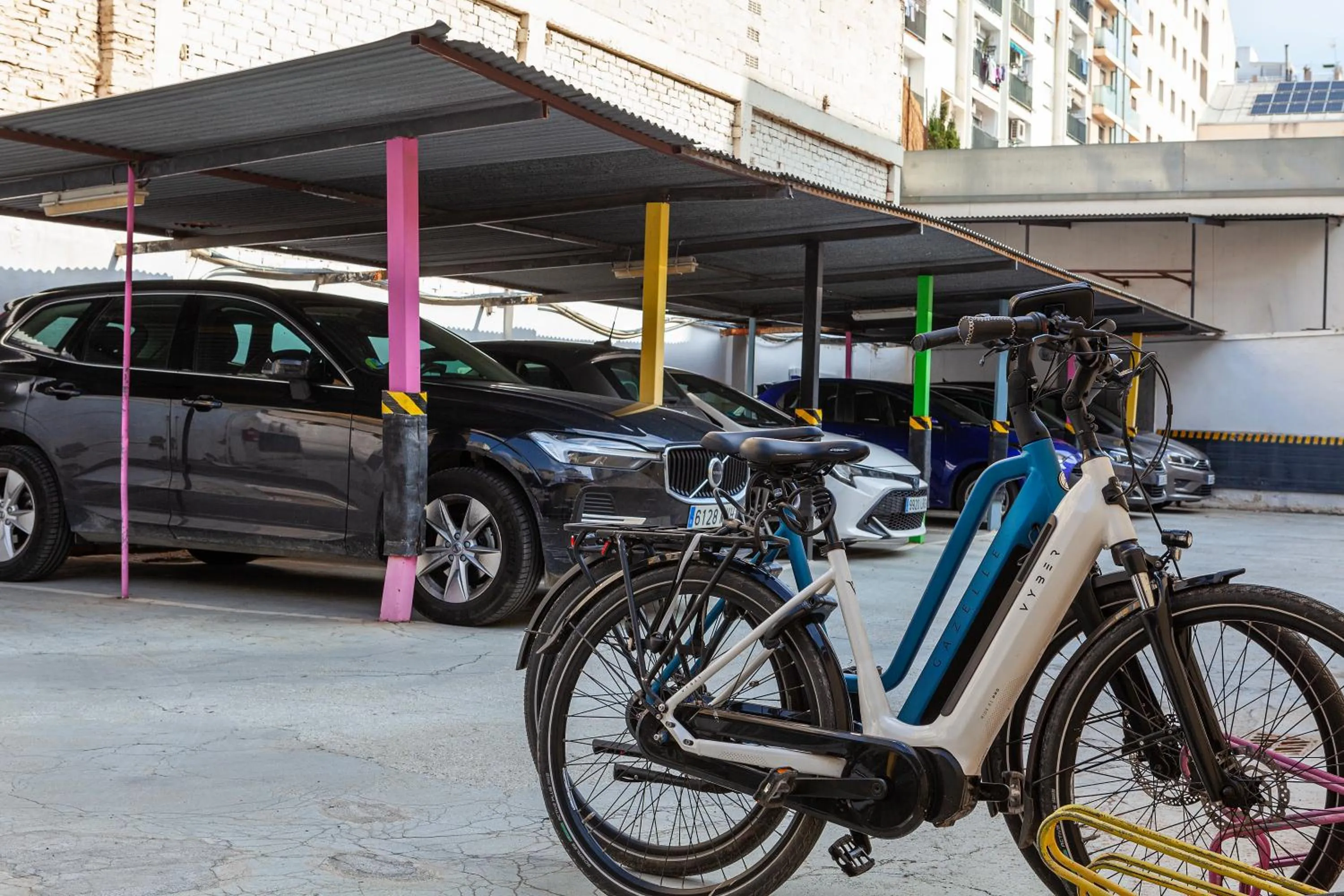 Parking in Olympia Consul del Mar