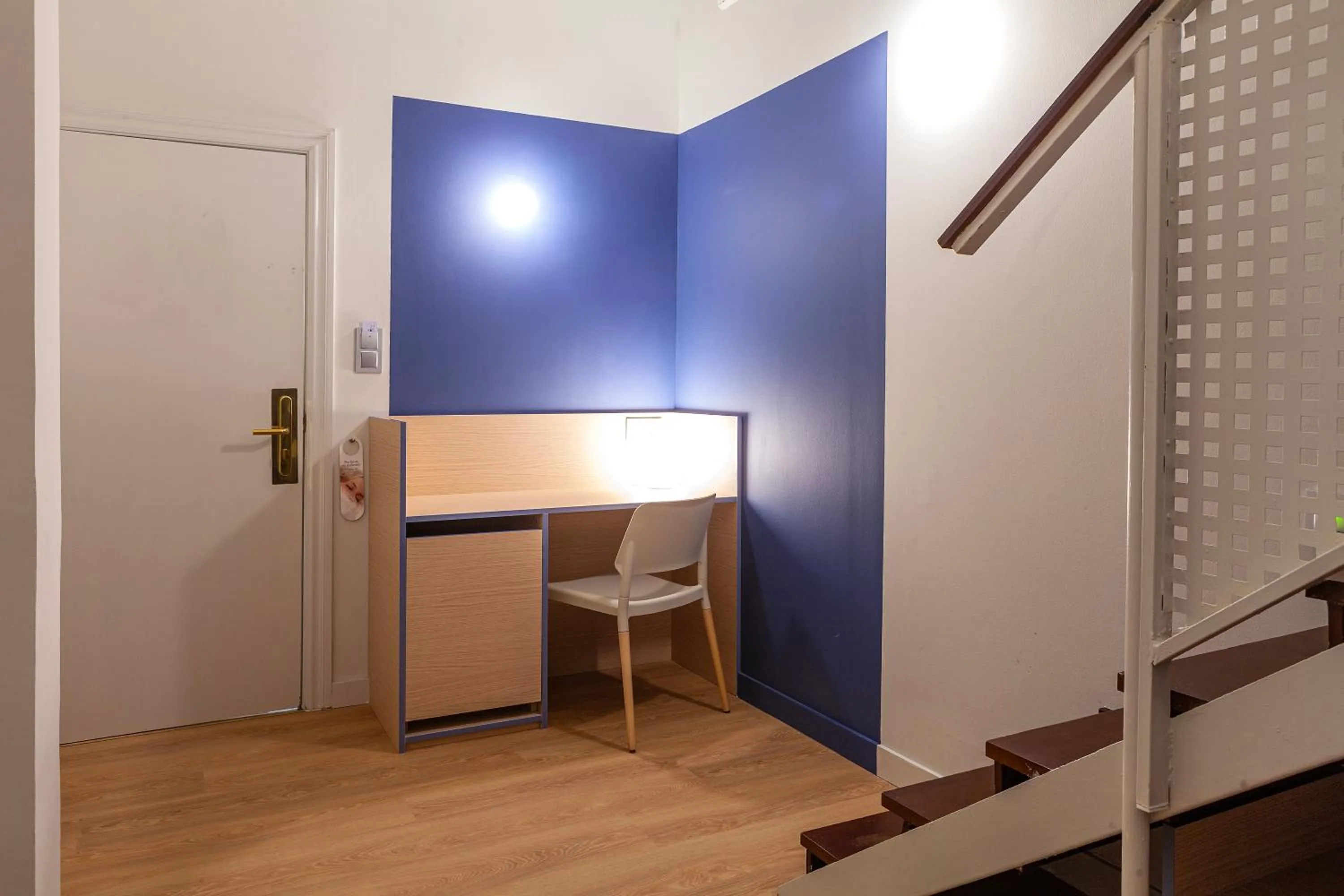 Decorative detail in Olympia Consul del Mar