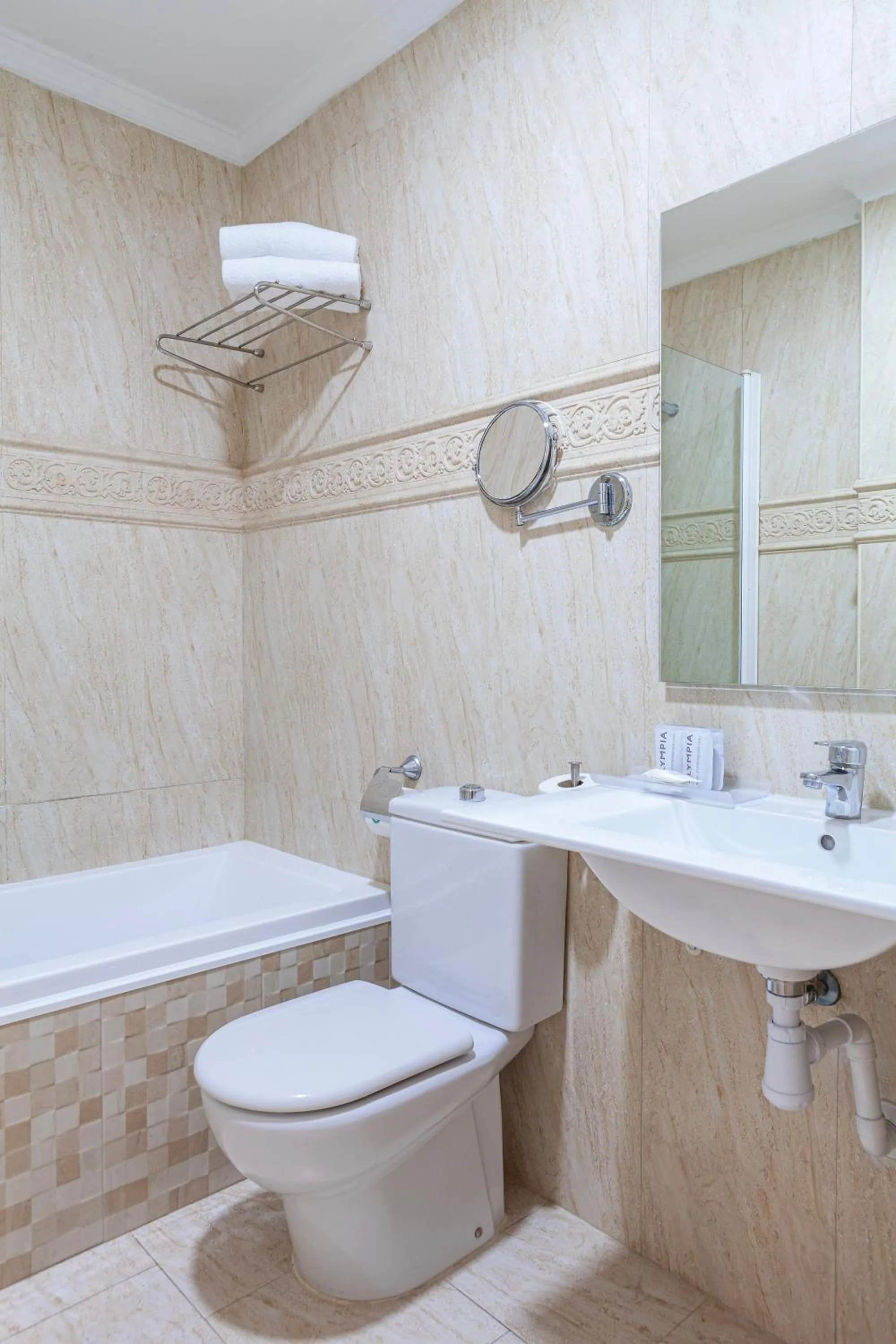 Bathroom in Olympia Consul del Mar