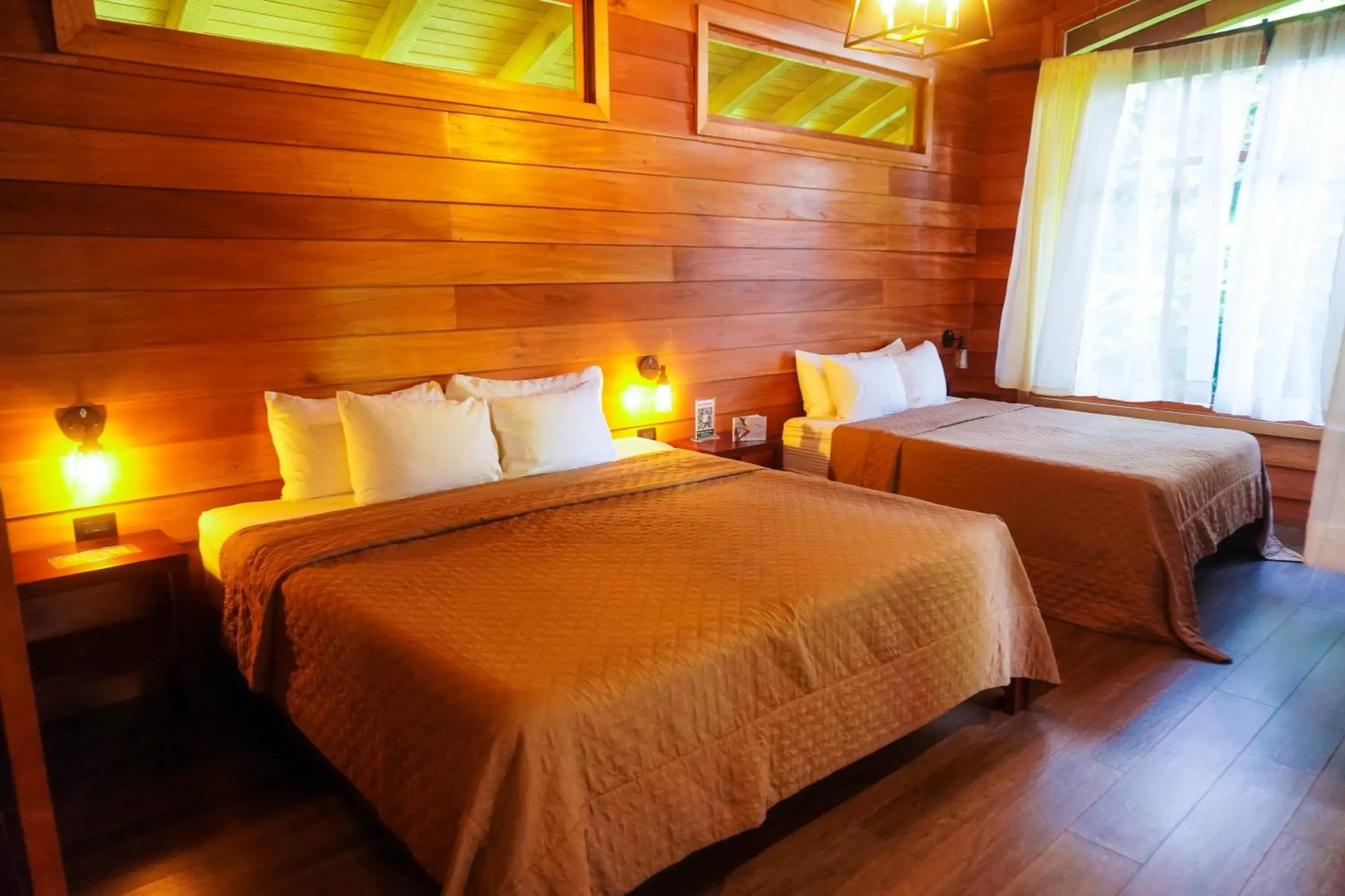 Deluxe Family Room in Maquenque Ecolodge Deluxe Family Room in Maquenque Ecolodge