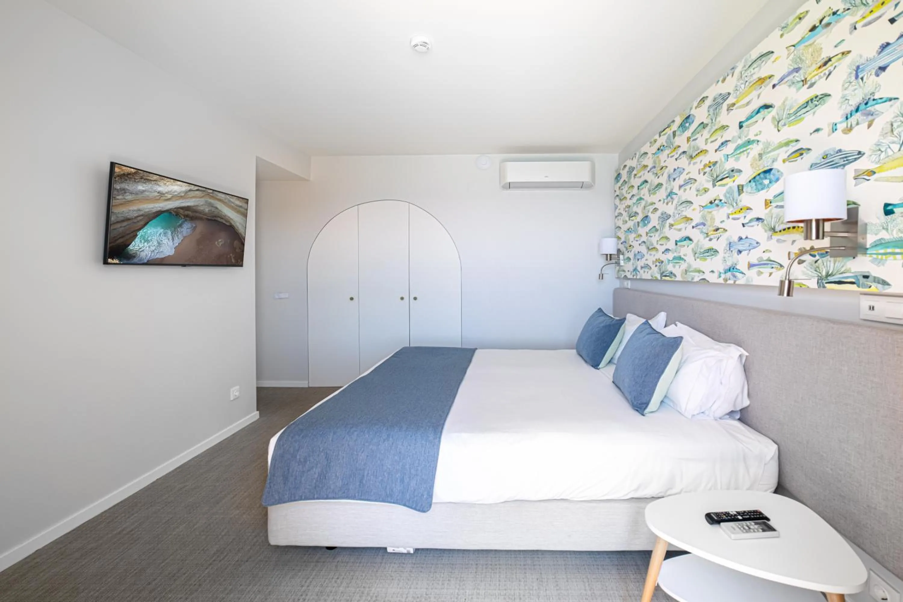 Bedroom, Bed in Castelo Guest House