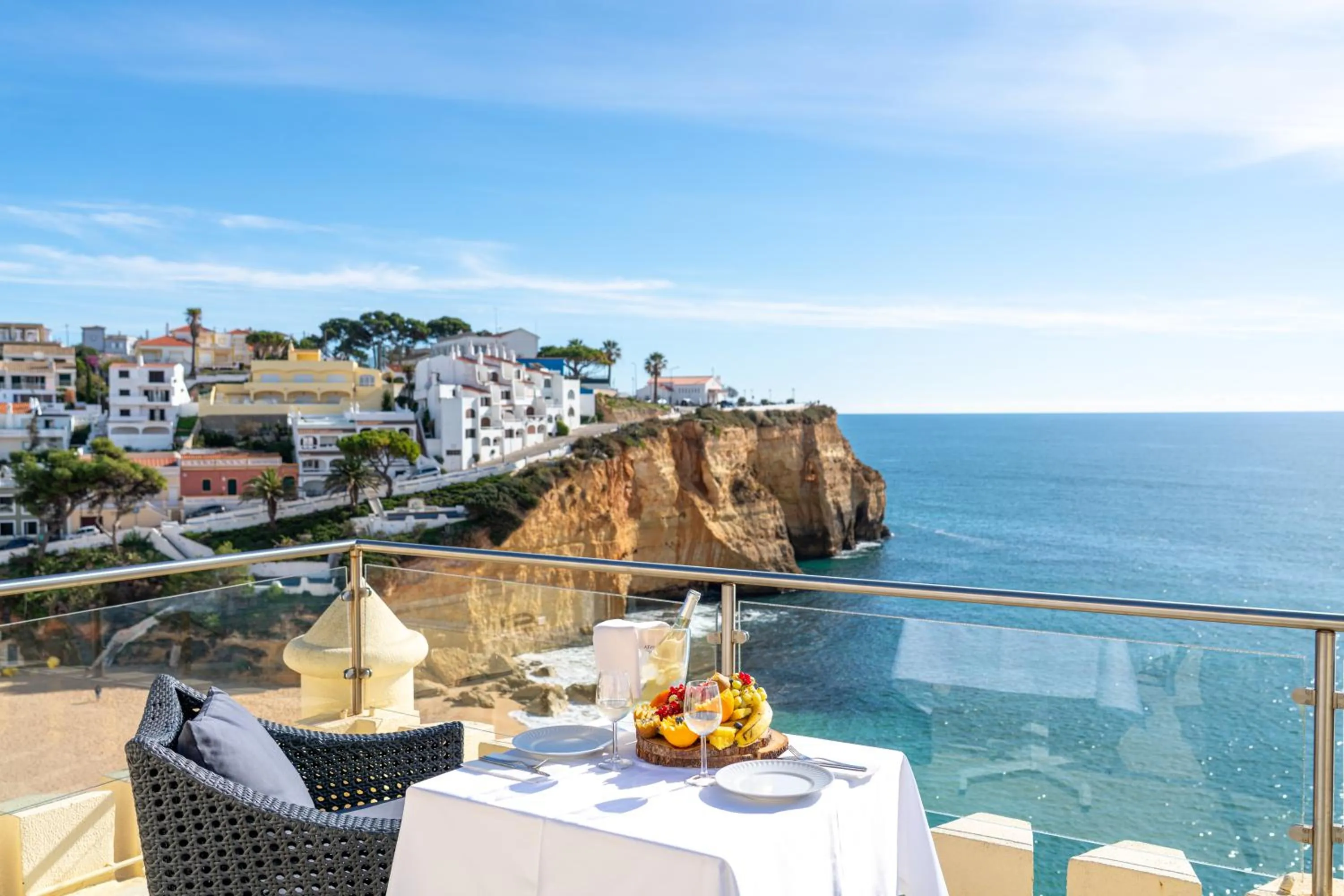 Food in Castelo Guest House