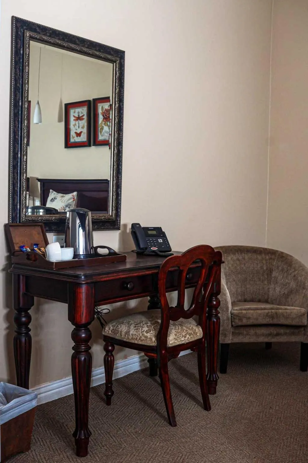 Coffee/tea facilities in Komani Resorts