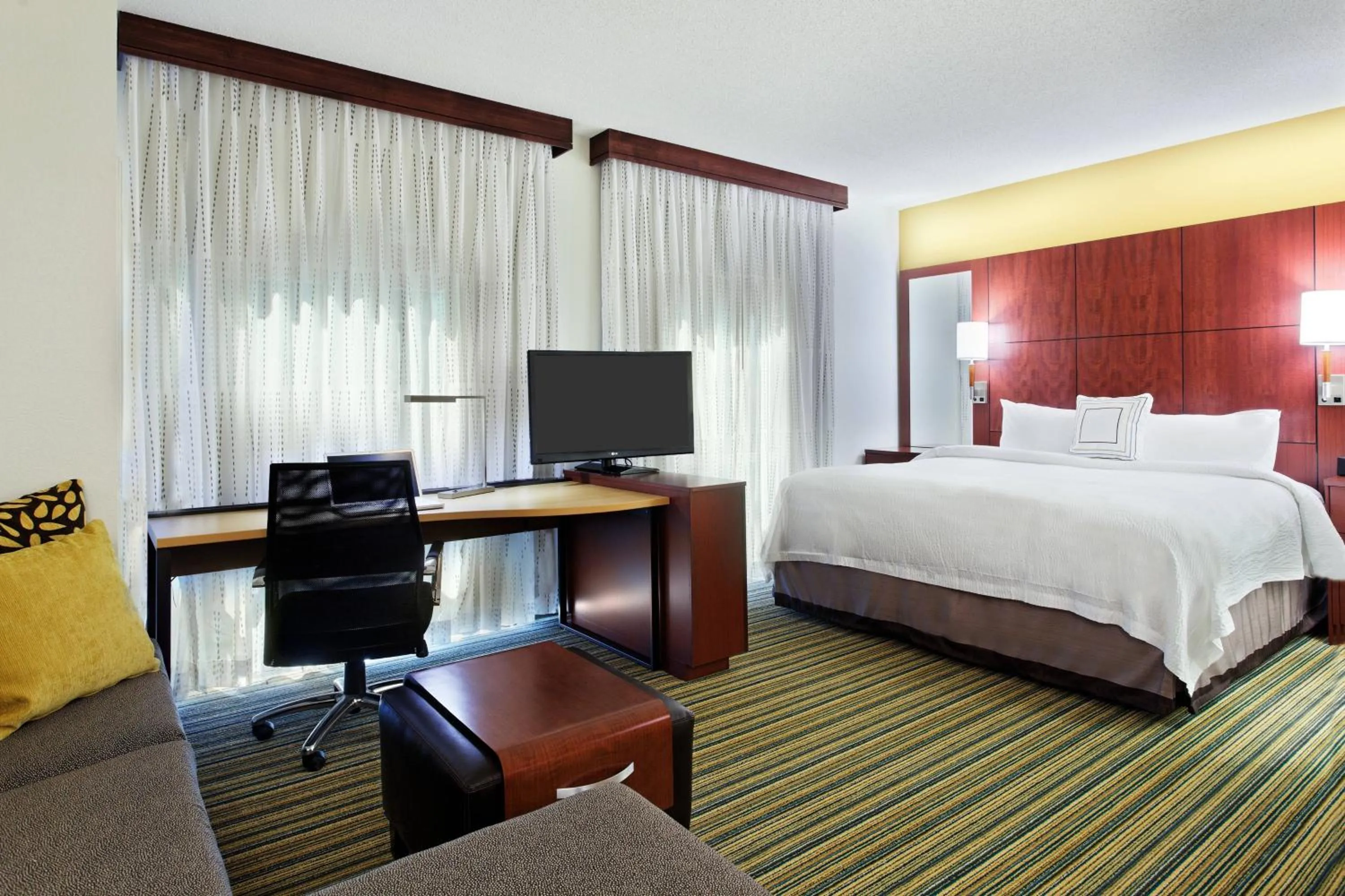 Bedroom, Bed in Residence Inn by Marriott Little Rock Downtown