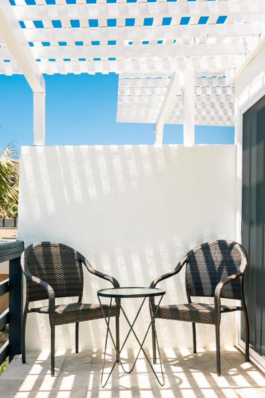 Balcony/Terrace in Seaside Laguna Inn & Suites