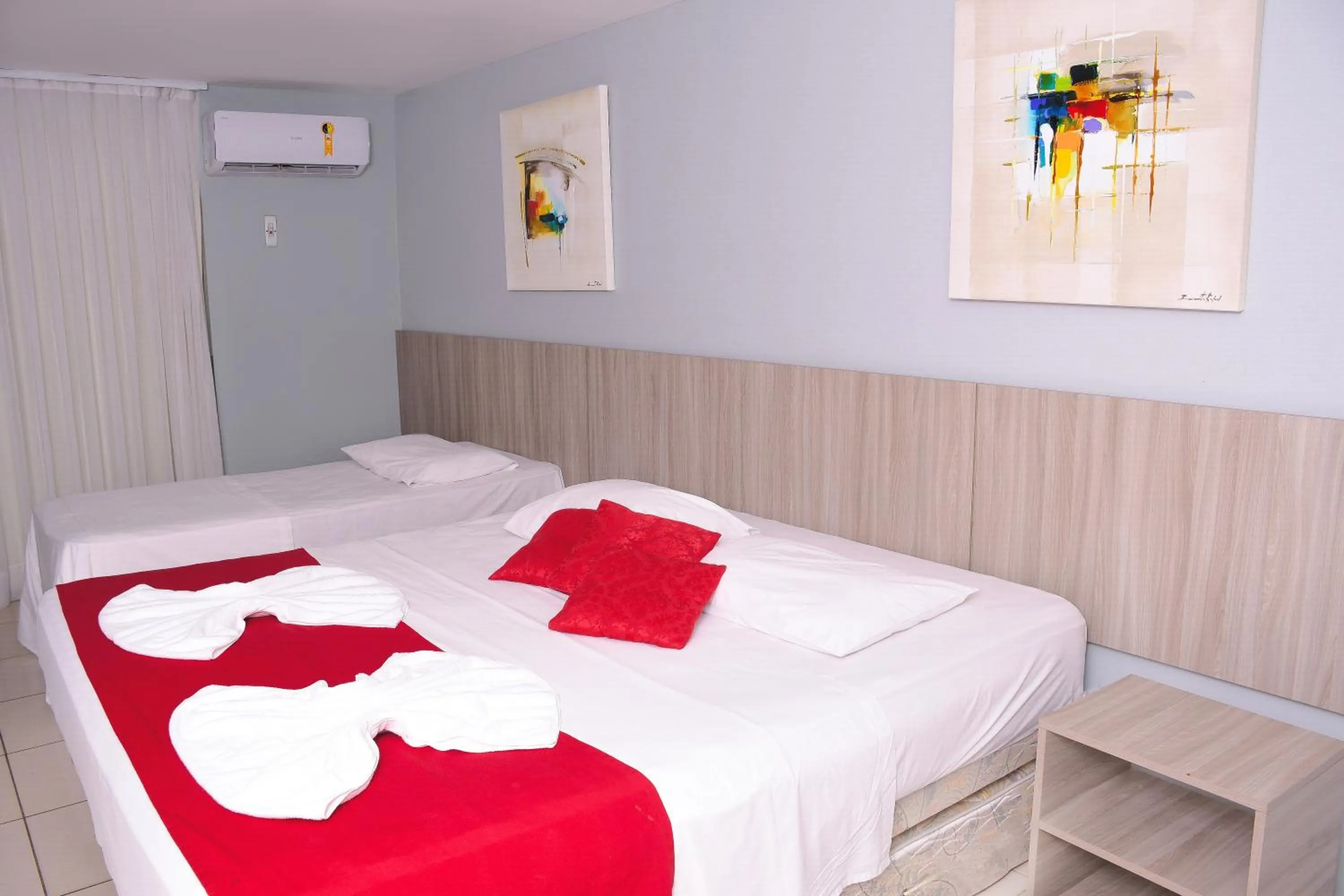 Bed in Hotel Fortaleza Inn