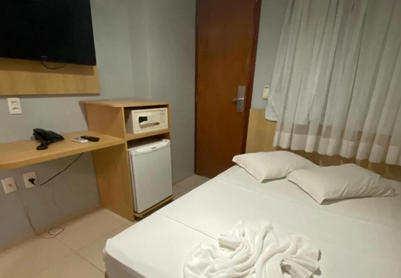 Bed in Hotel Fortaleza Inn